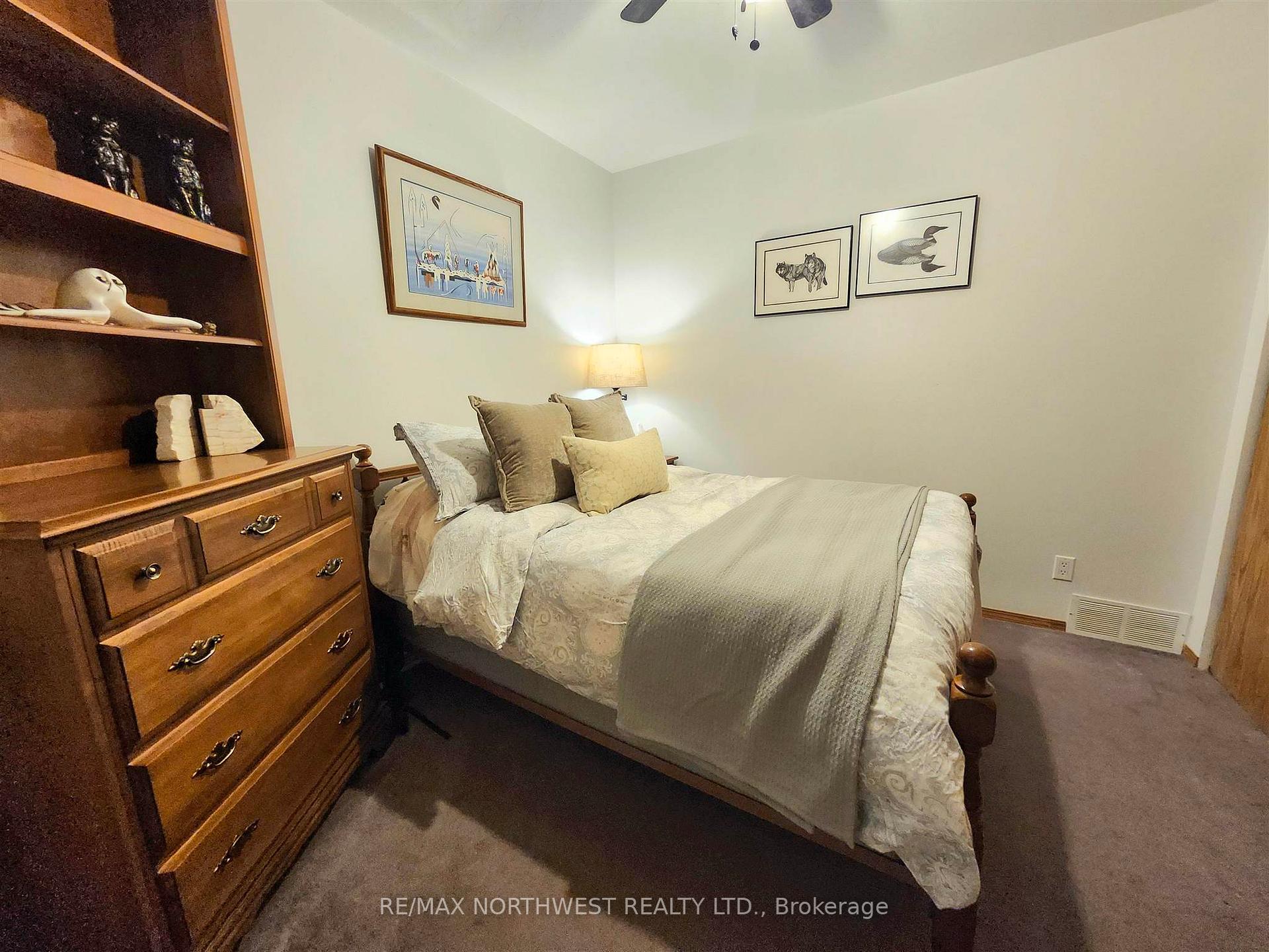 Photo 25 of 821 Seventh Avenue S, Kenora, Lakeside — HOMEH
