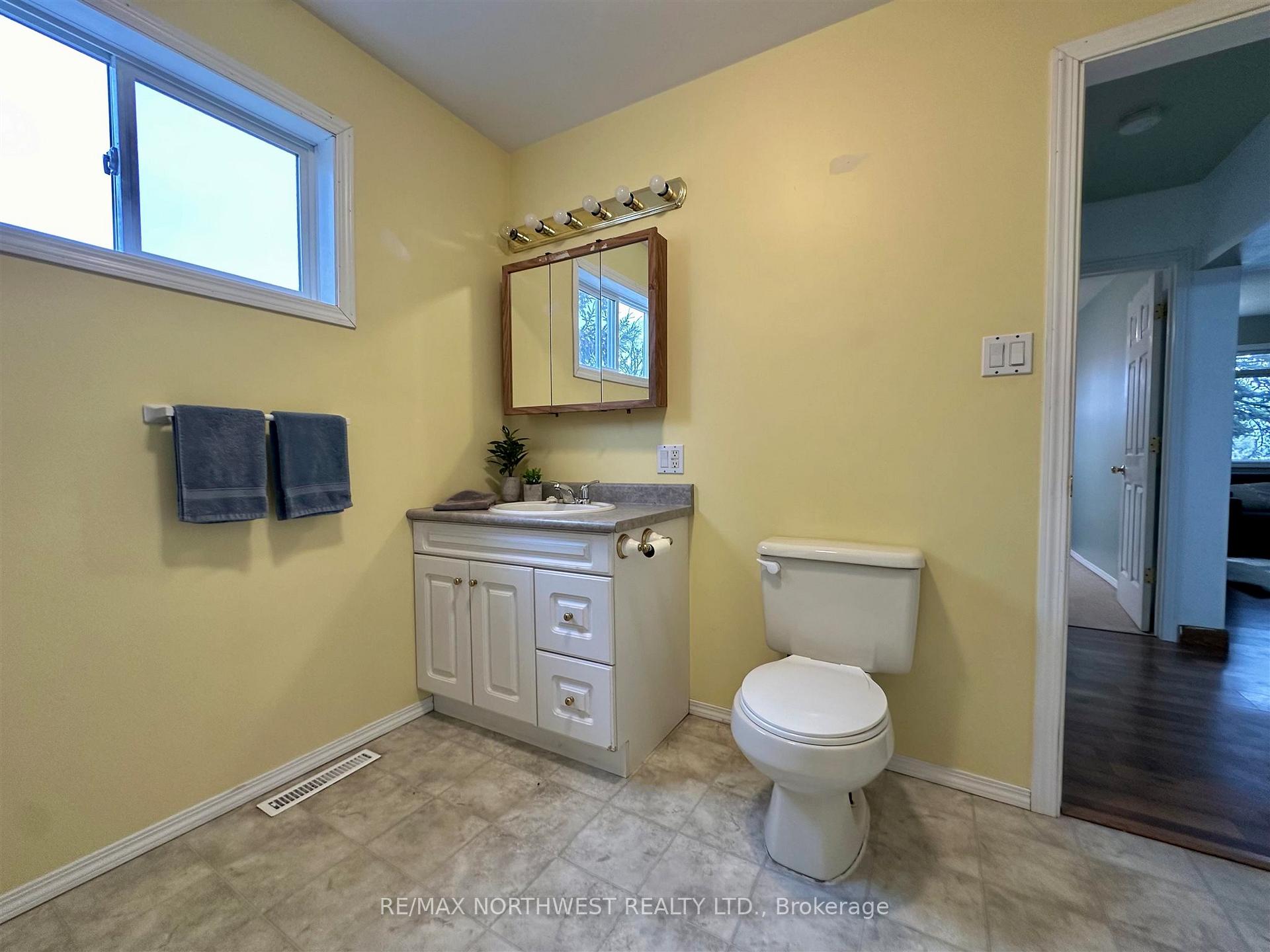 Photo 12 of 1215 Third Street E, Fort Frances — HOMEH