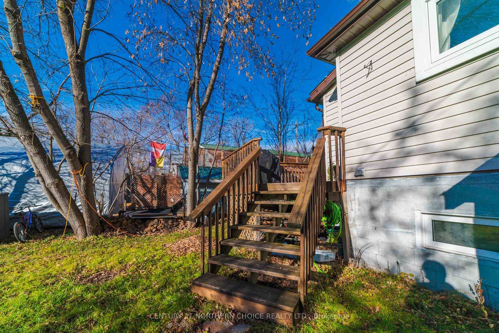Photo 25 of 233 Third Street N, Kenora, North End — HOMEH