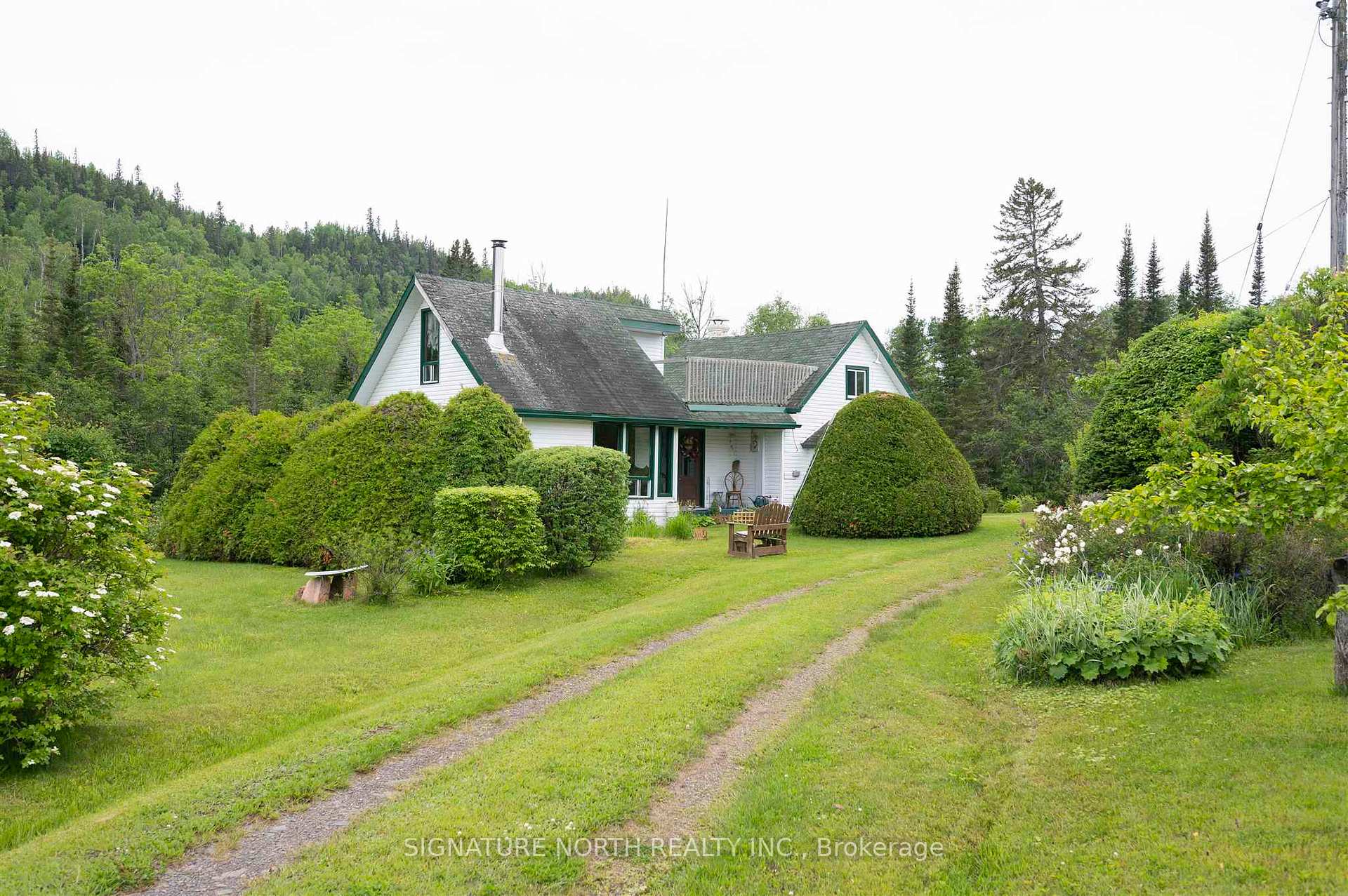 Photo 2 of 48 Anderson Road, Neebing, Crooks — HOMEH