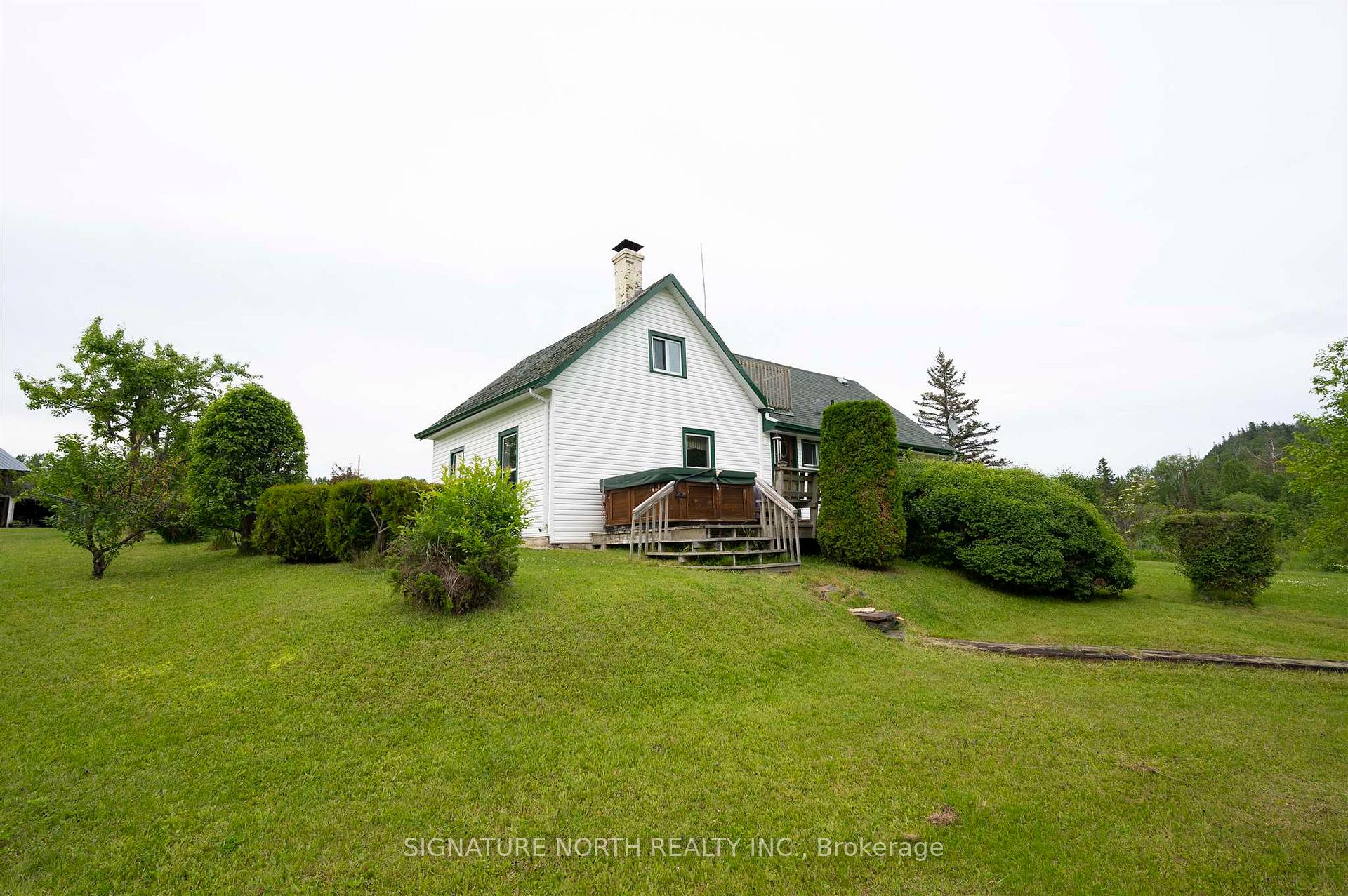 Photo 26 of 48 Anderson Road, Neebing, Crooks — HOMEH