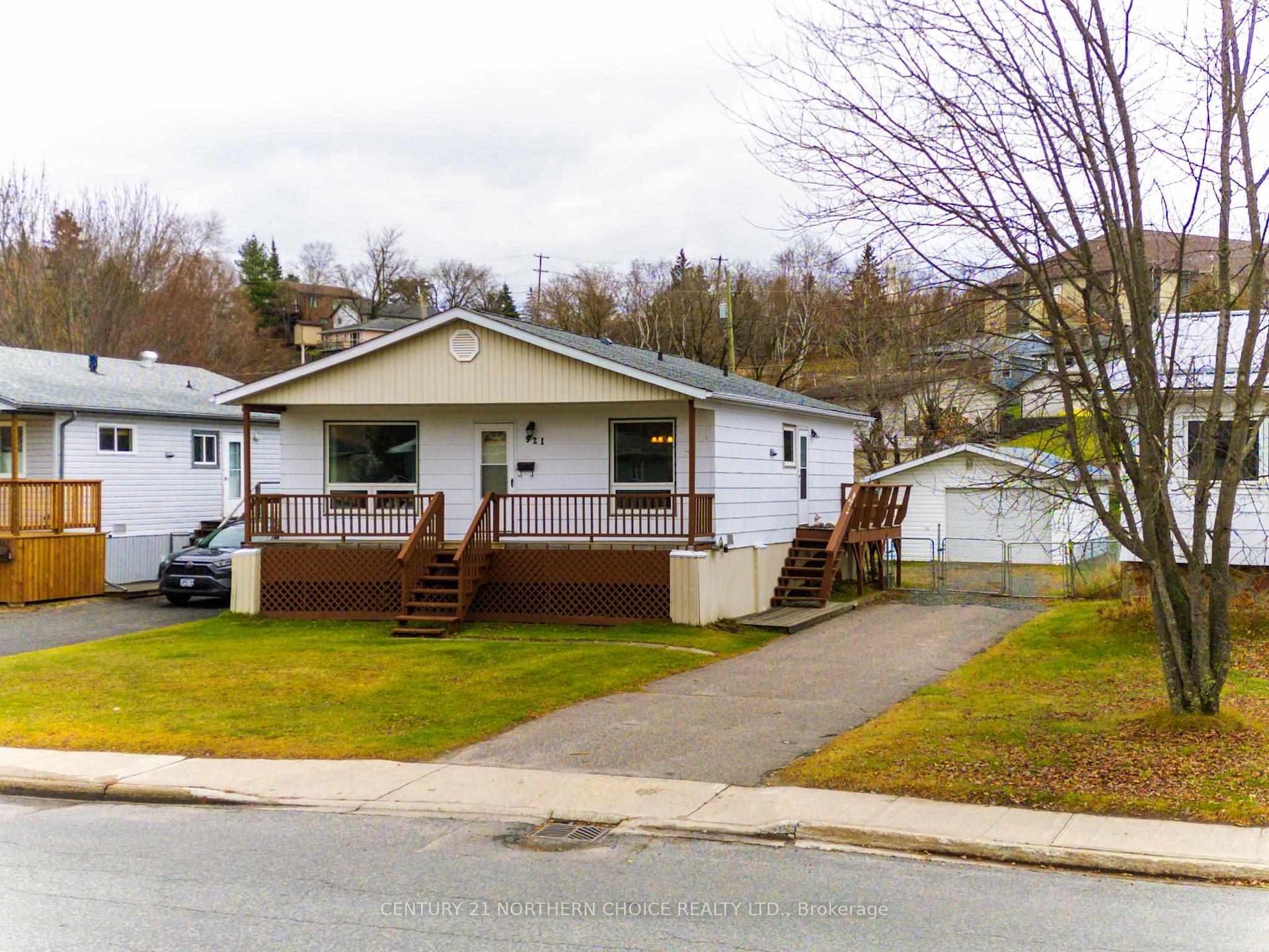 Photo 1 of 921 Valley Drive, Kenora, Evergreen — HOMEH