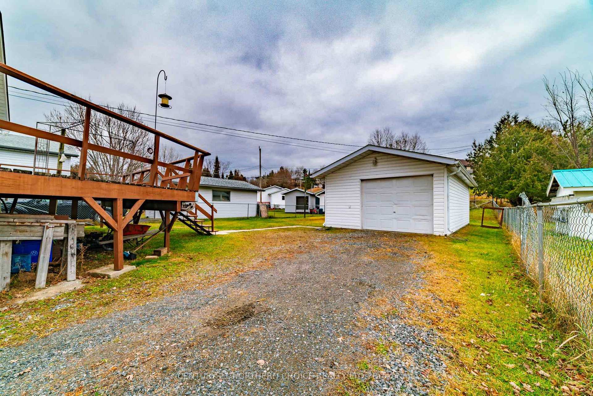 Photo 24 of 921 Valley Drive, Kenora, Evergreen — HOMEH