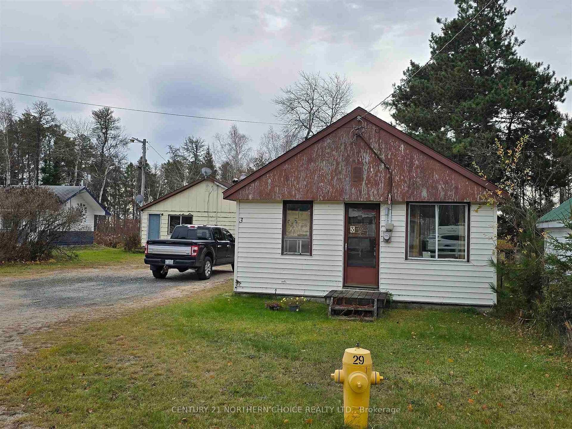 Photo 1 of 39 Spruce Avenue, Machin — HOMEH