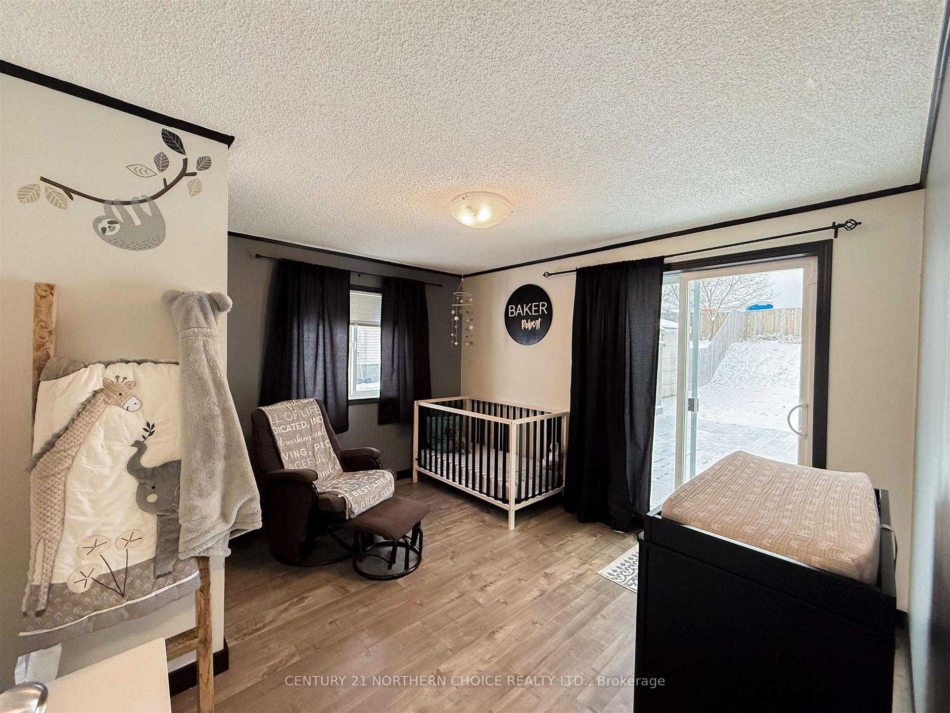 Photo 26 of 8 Sunset Place, Kenora, Evergreen — HOMEH