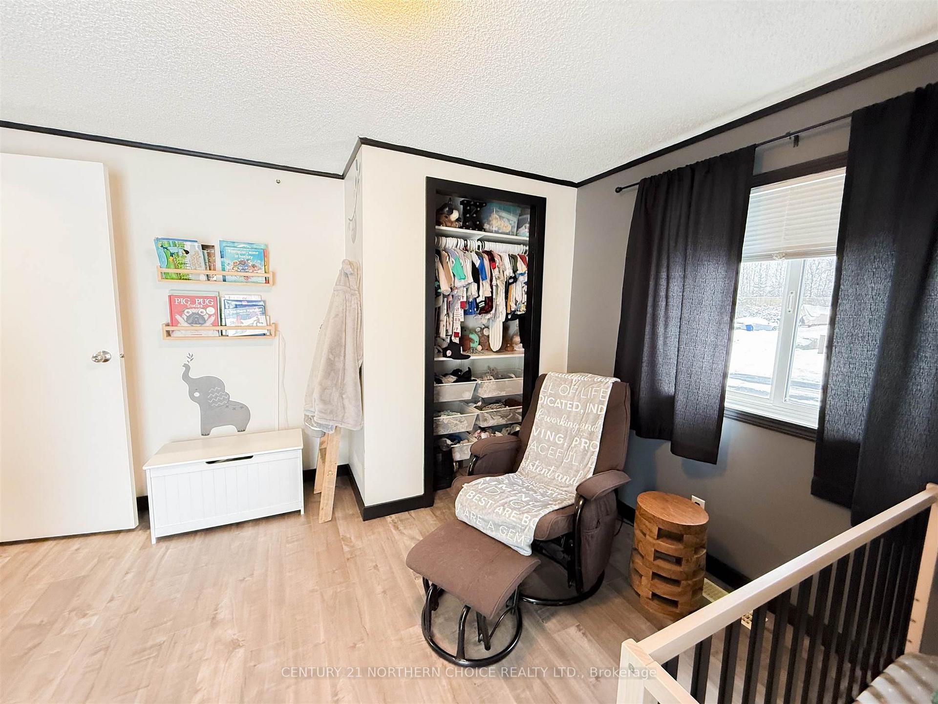 Photo 28 of 8 Sunset Place, Kenora, Evergreen — HOMEH