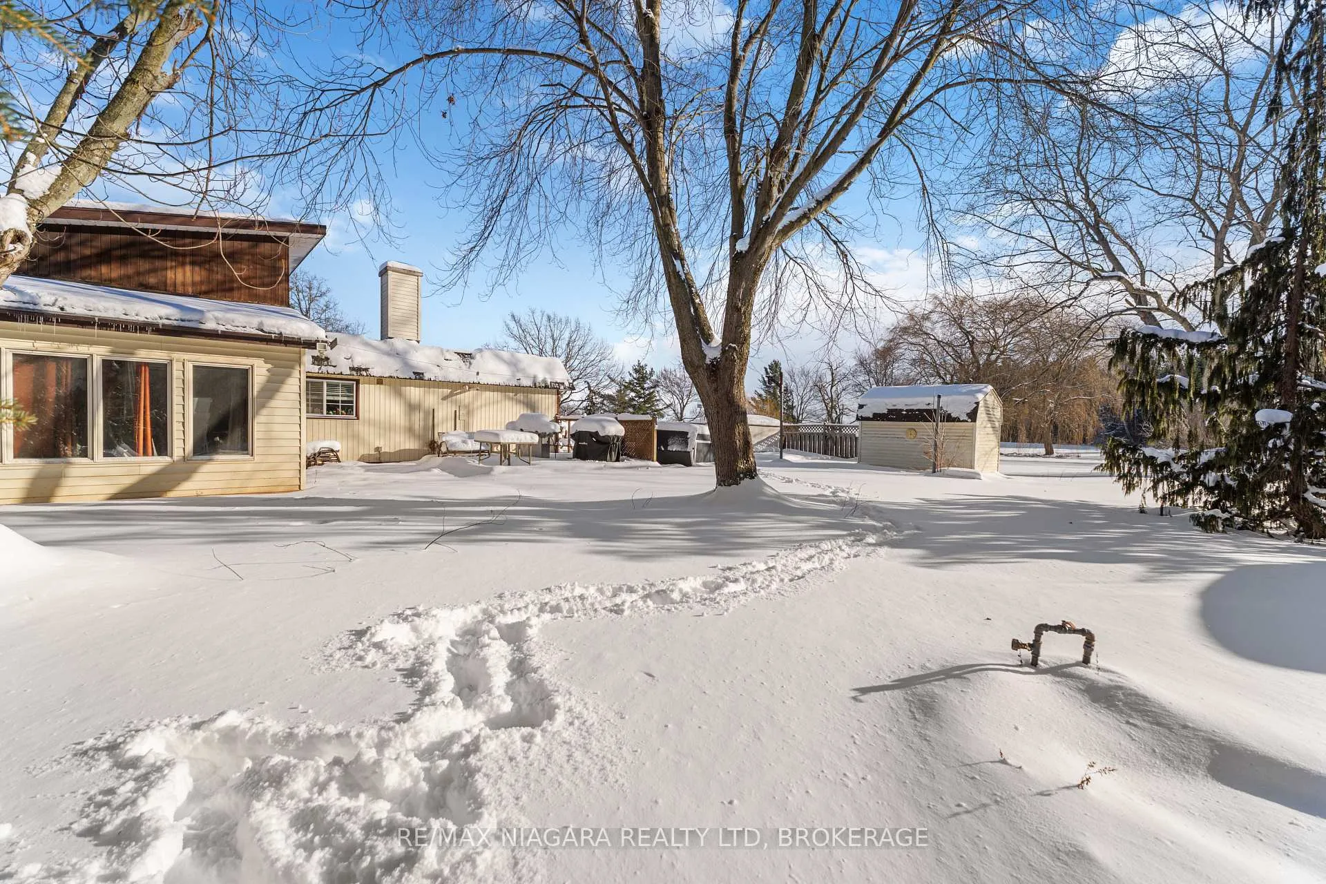 Photo 32 of 791 Darby Road, Welland, Cooks Mills — HOMEH