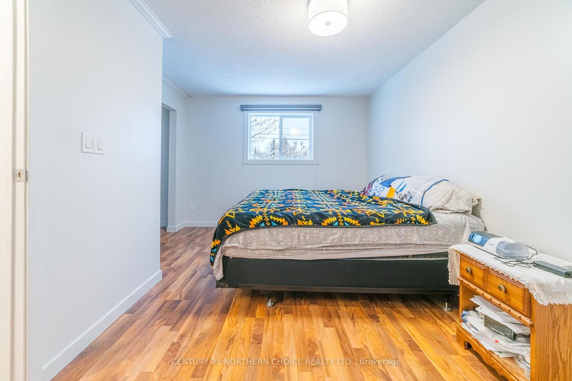 Photo 17 of 723 Airport Road, Kenora, Airport Road North — HOMEH