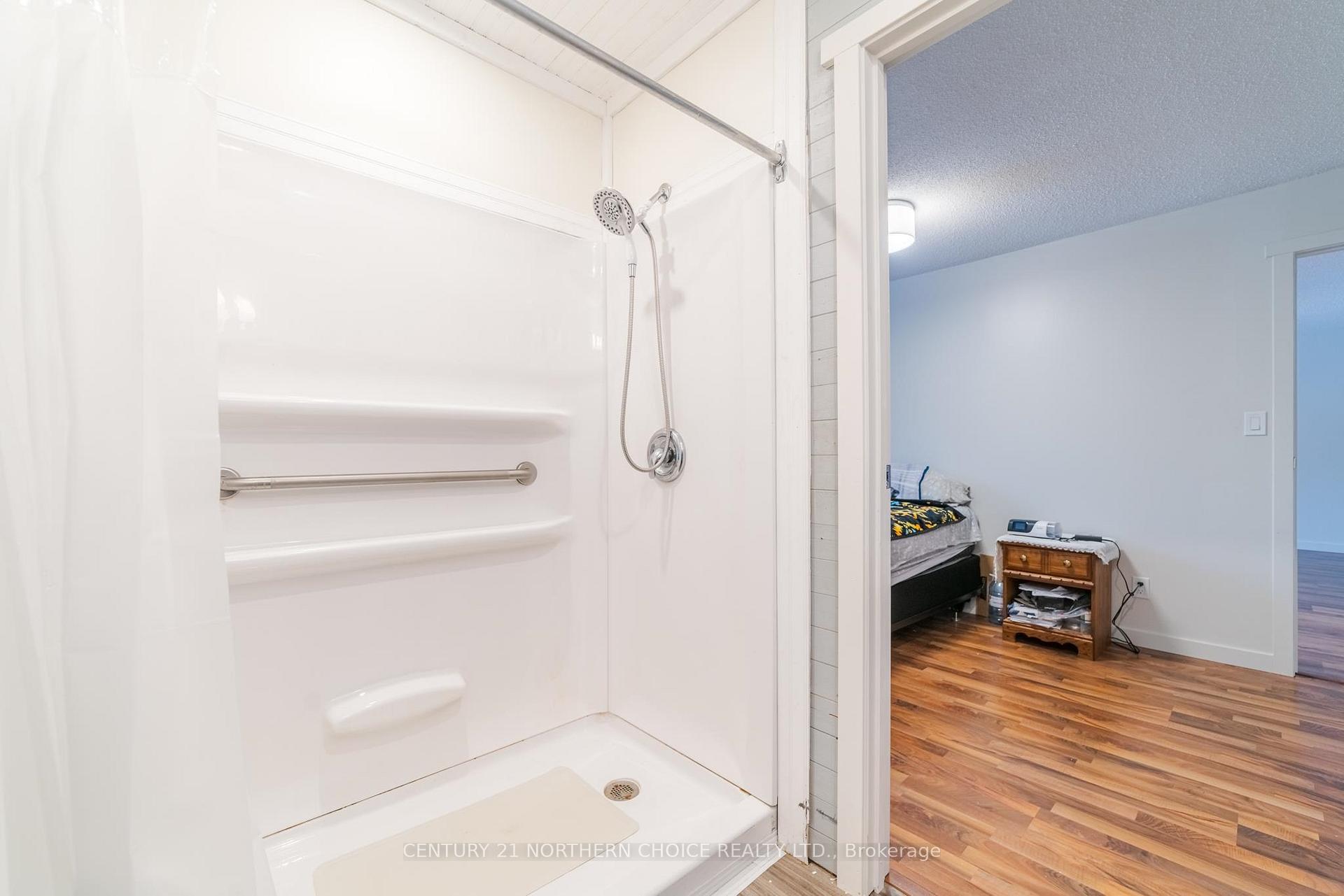Photo 20 of 723 Airport Road, Kenora, Airport Road North — HOMEH
