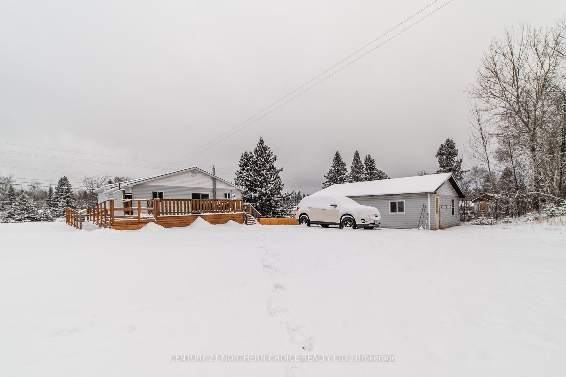 Photo 37 of 723 Airport Road, Kenora, Airport Road North — HOMEH