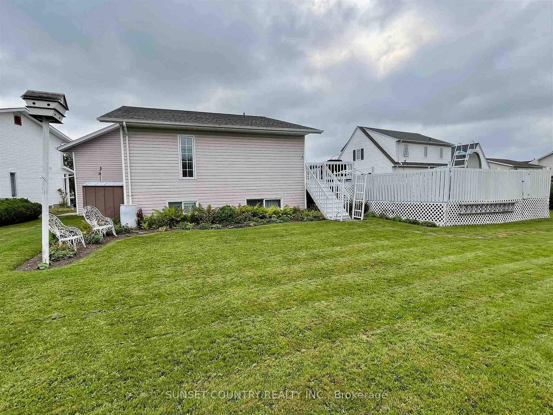Photo 35 of 41 Clearwater Crescent, Dryden, Pronger Park — HOMEH