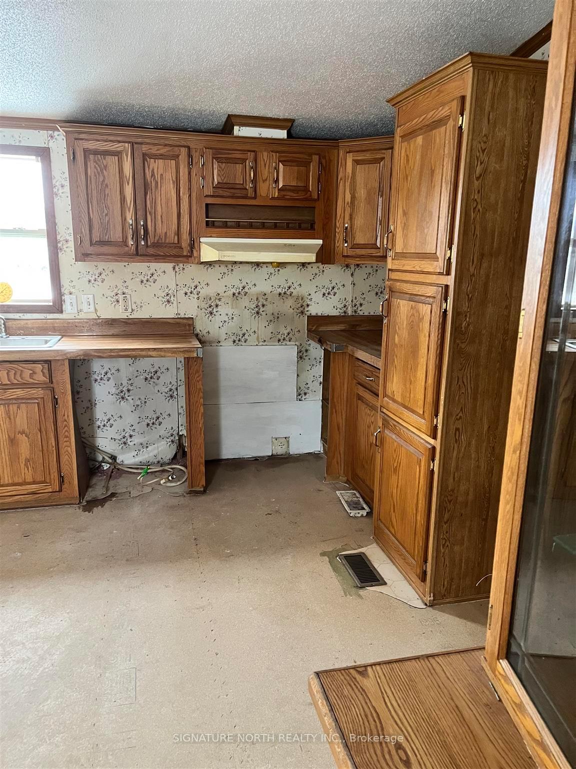 Photo 10 of 90 Hwy 608, Neebing, Blake — HOMEH
