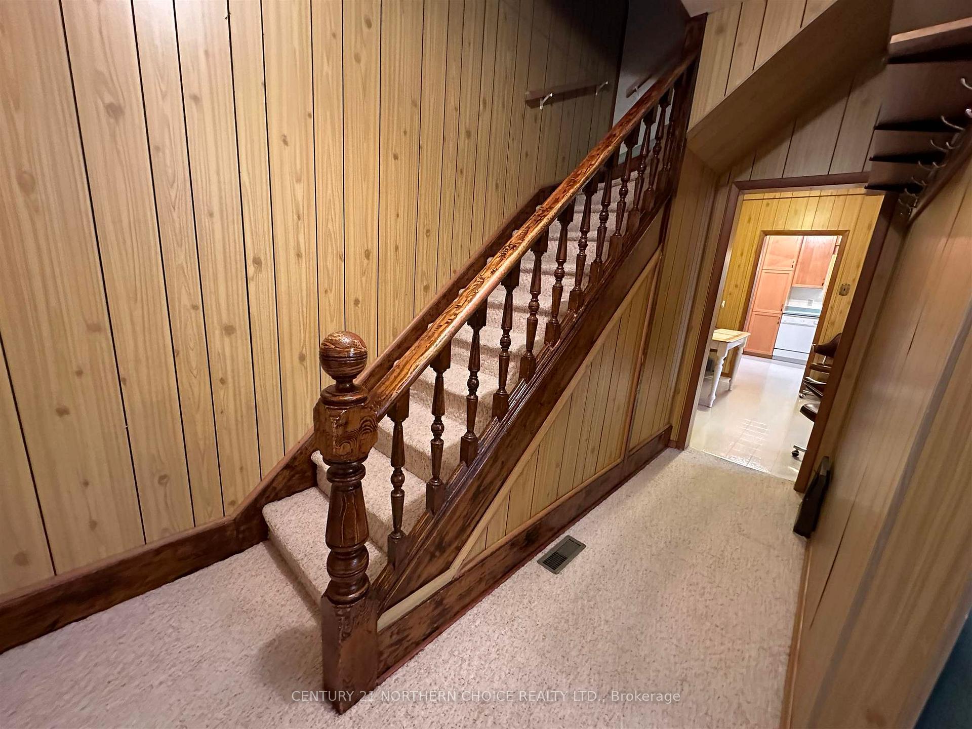 Photo 16 of 346 Eighth Avenue S, Kenora, Lakeside — HOMEH
