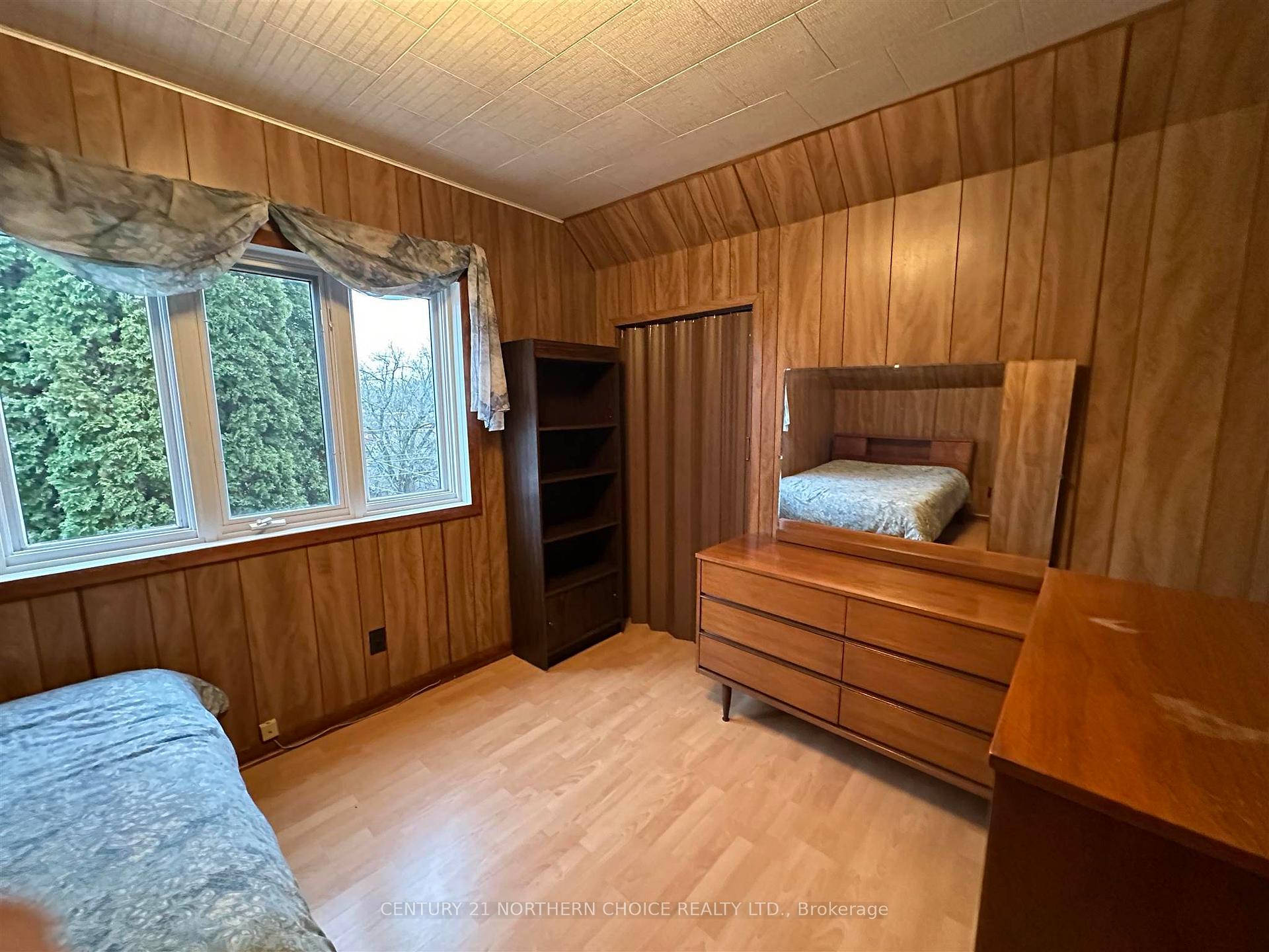 Photo 18 of 346 Eighth Avenue S, Kenora, Lakeside — HOMEH