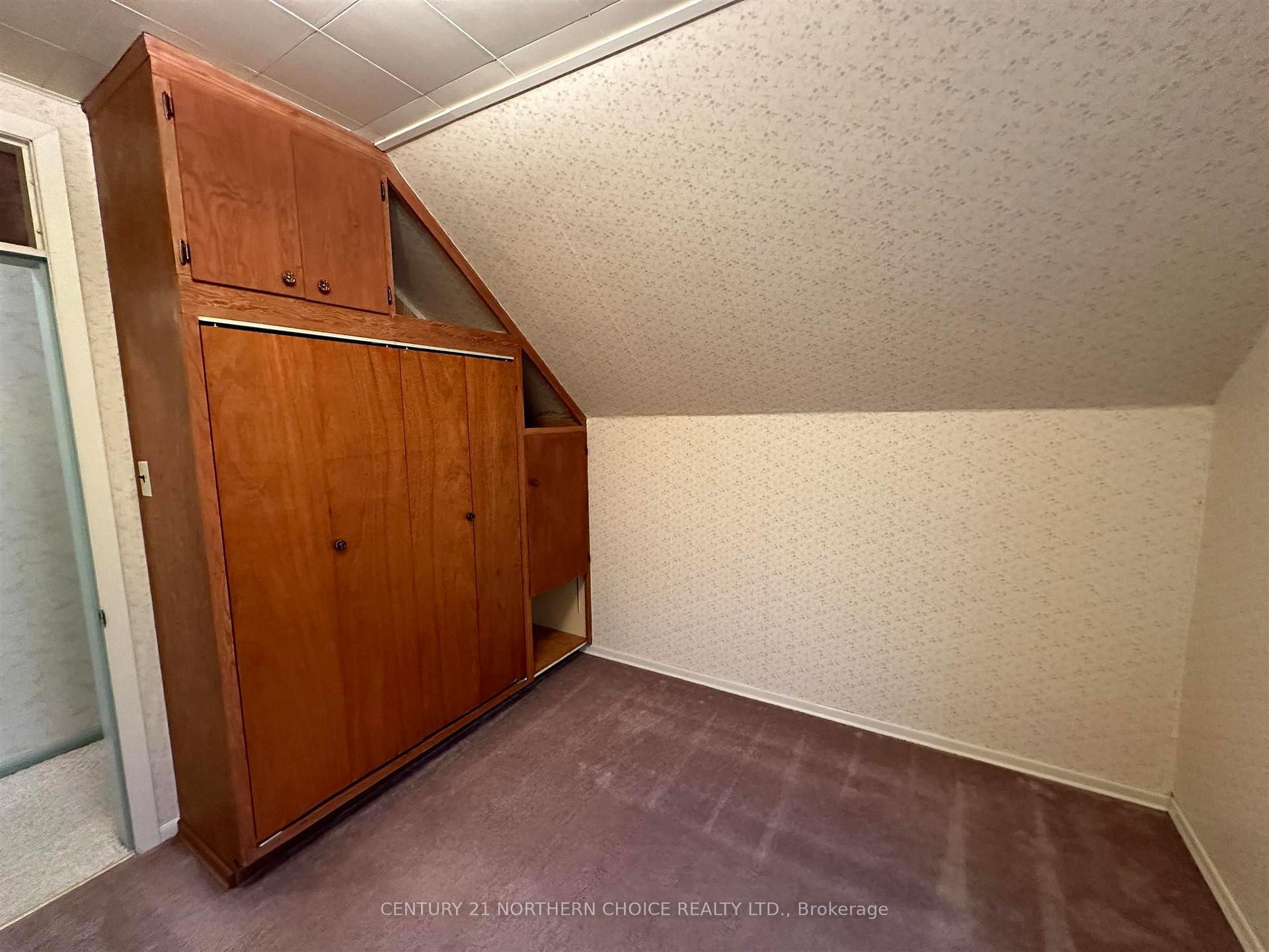Photo 22 of 346 Eighth Avenue S, Kenora, Lakeside — HOMEH