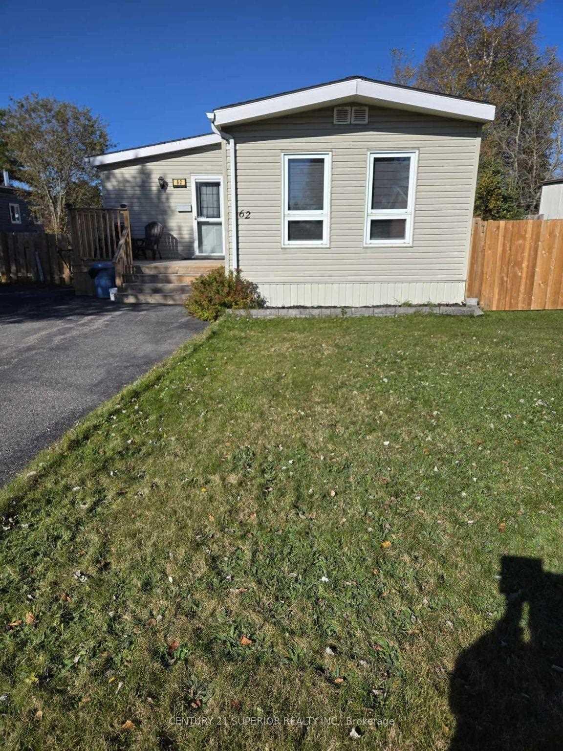 Photo 1 of 62 Jackson Crescent, Marathon — HOMEH