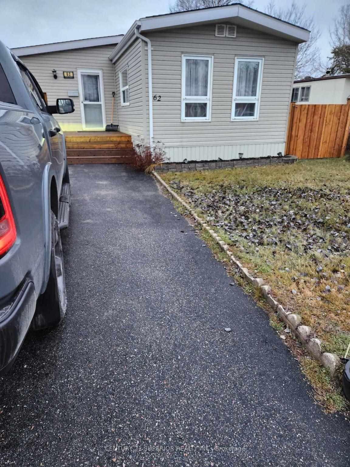 Photo 2 of 62 Jackson Crescent, Marathon — HOMEH