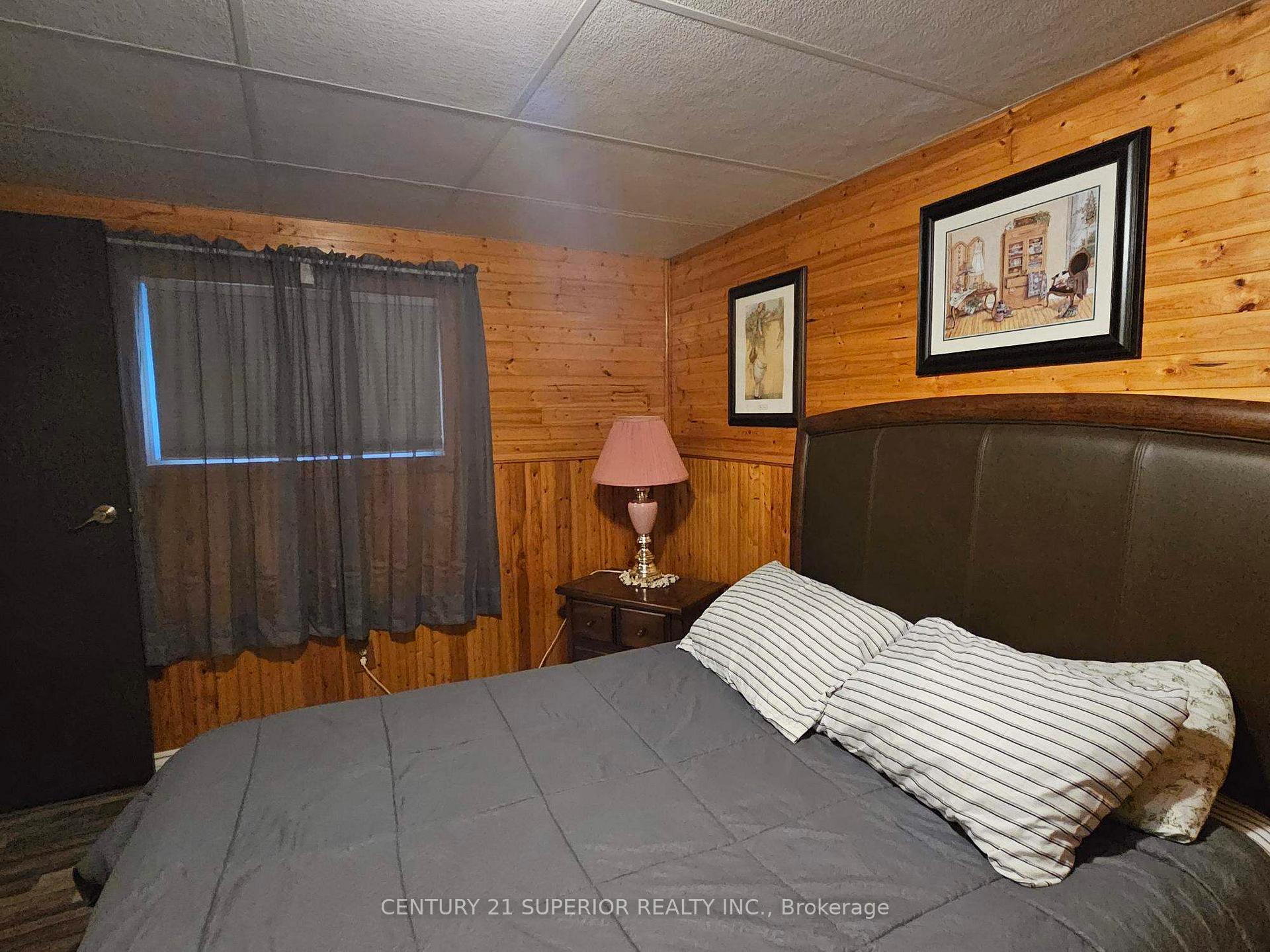 Photo 13 of 62 Jackson Crescent, Marathon — HOMEH