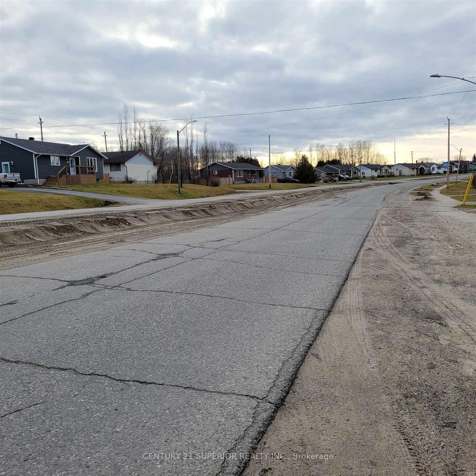 Photo 30 of 59 Manitou Street, Manitouwadge — HOMEH