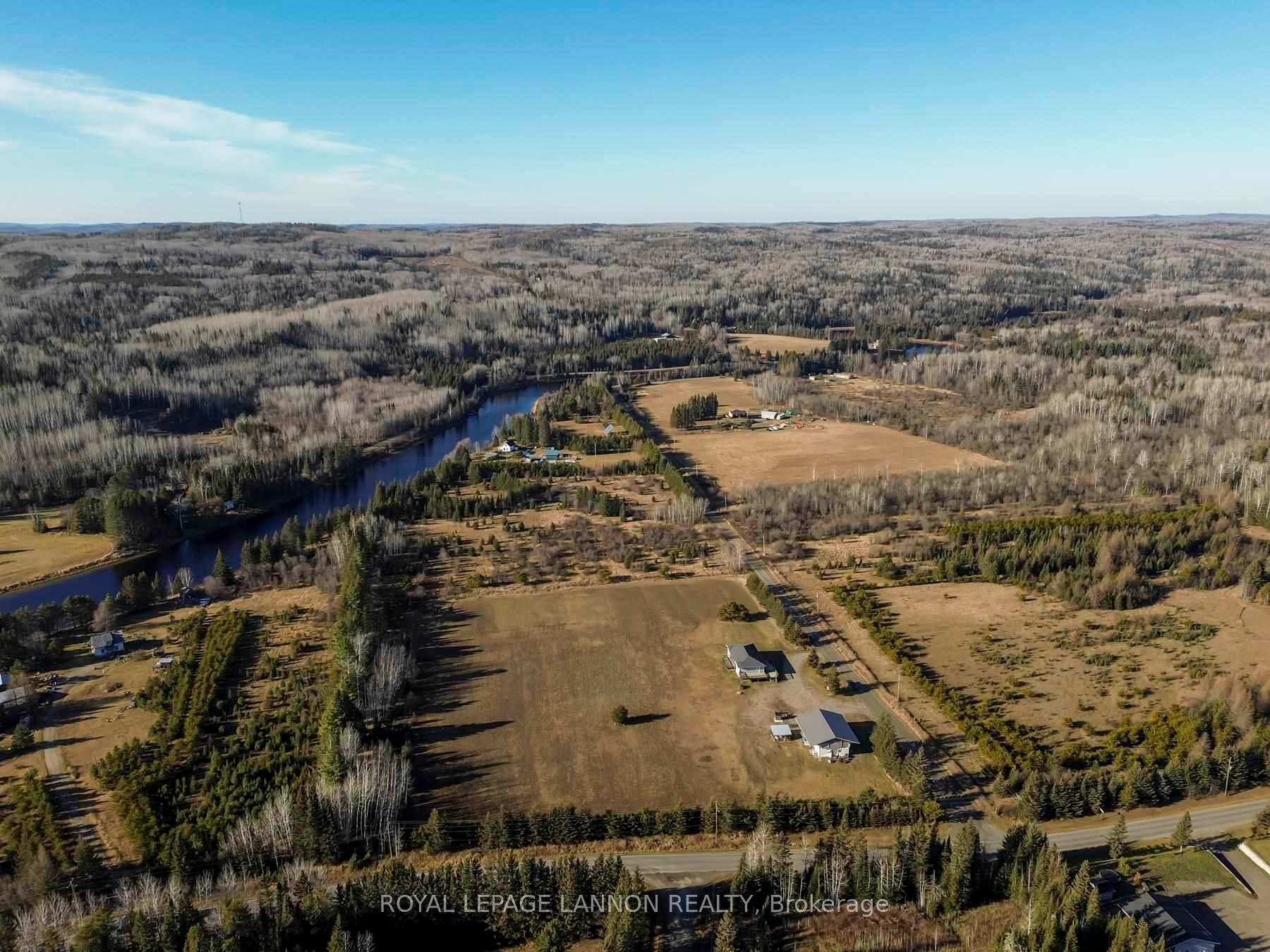 Photo 10 of 7 Peuramaki Bridge Loop, Thunder Bay Remote Area, Ware — HOMEH