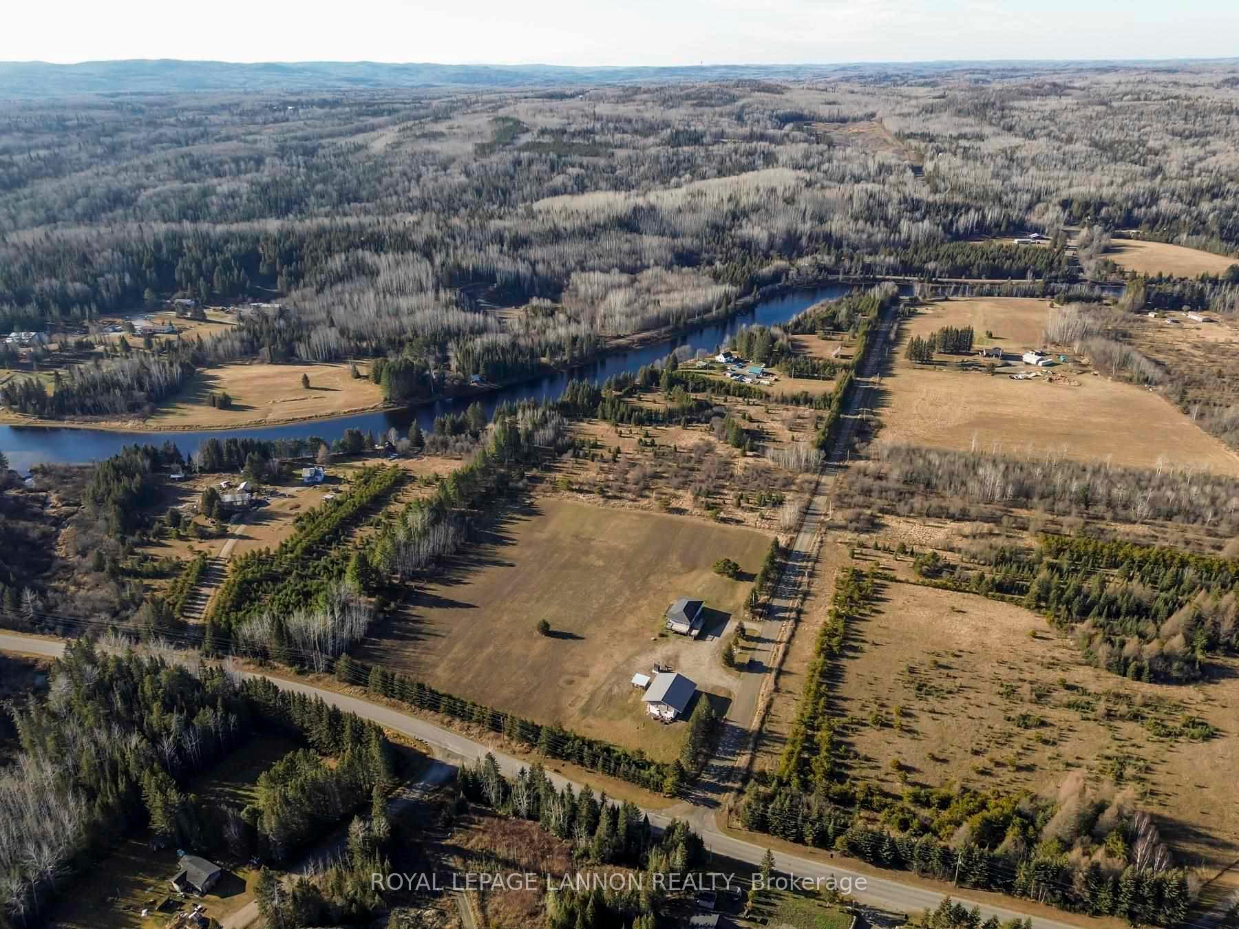 Photo 11 of 7 Peuramaki Bridge Loop, Thunder Bay Remote Area, Ware — HOMEH