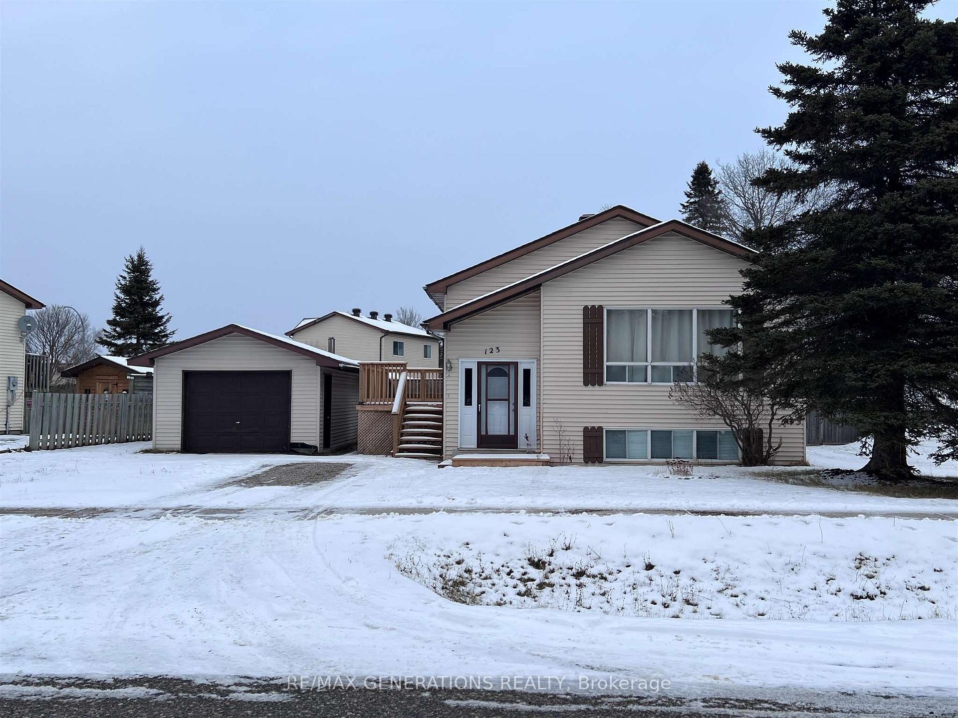 Photo 1 of 123 Hemlo Drive, Marathon — HOMEH