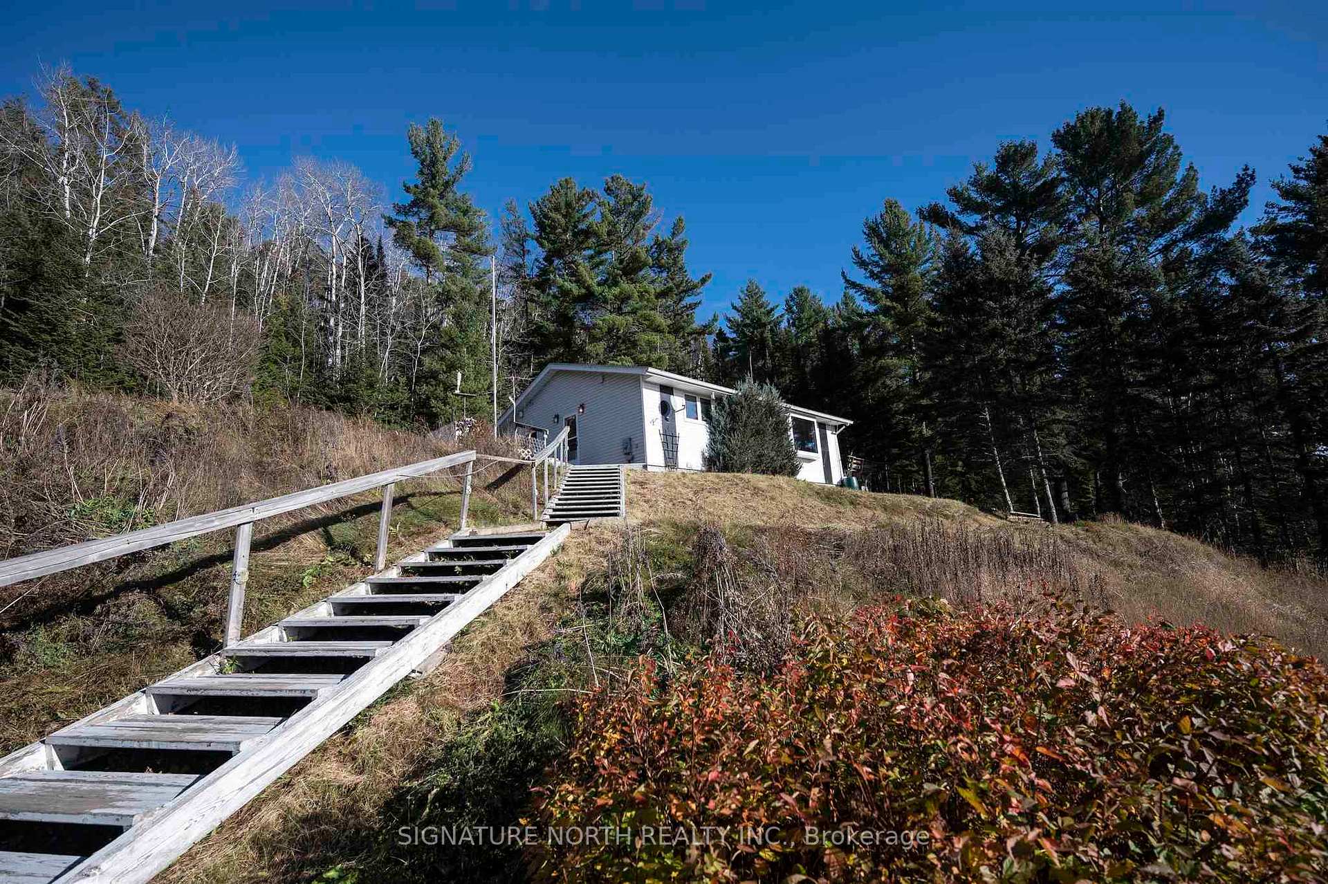 Photo 3 of 1164 Hwy 597, Neebing, Pardee — HOMEH