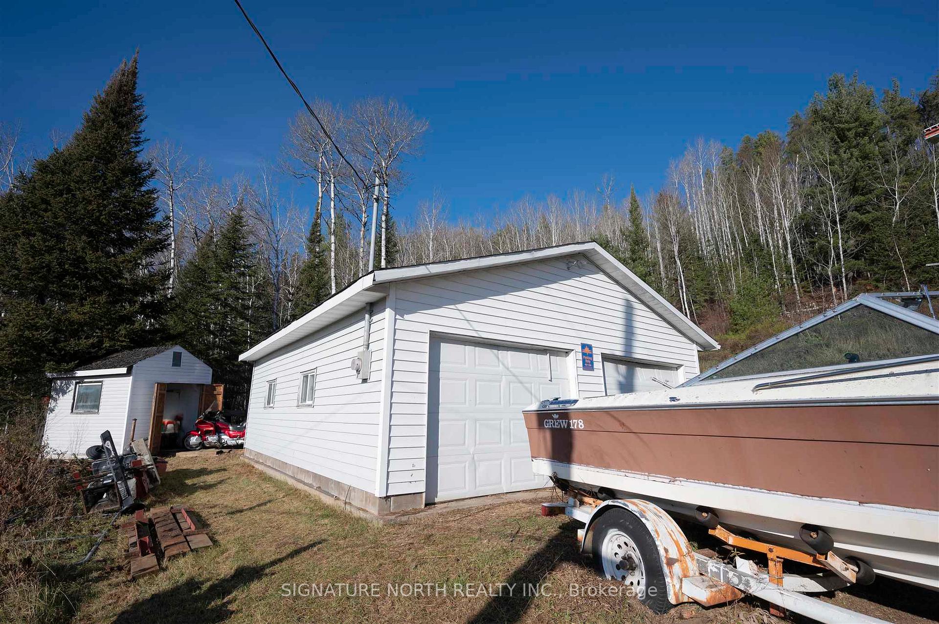 Photo 32 of 1164 Hwy 597, Neebing, Pardee — HOMEH