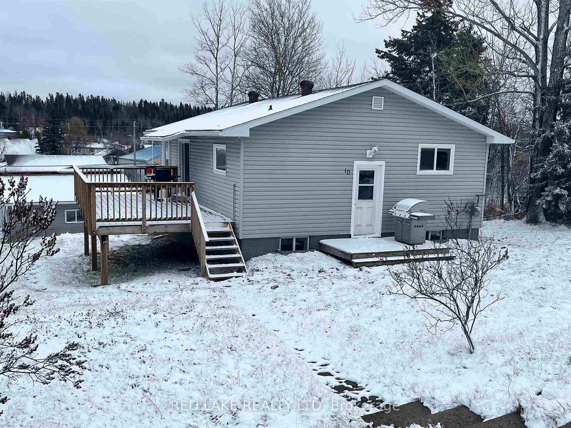 Photo 2 of 10 Kenora Road, Red Lake — HOMEH
