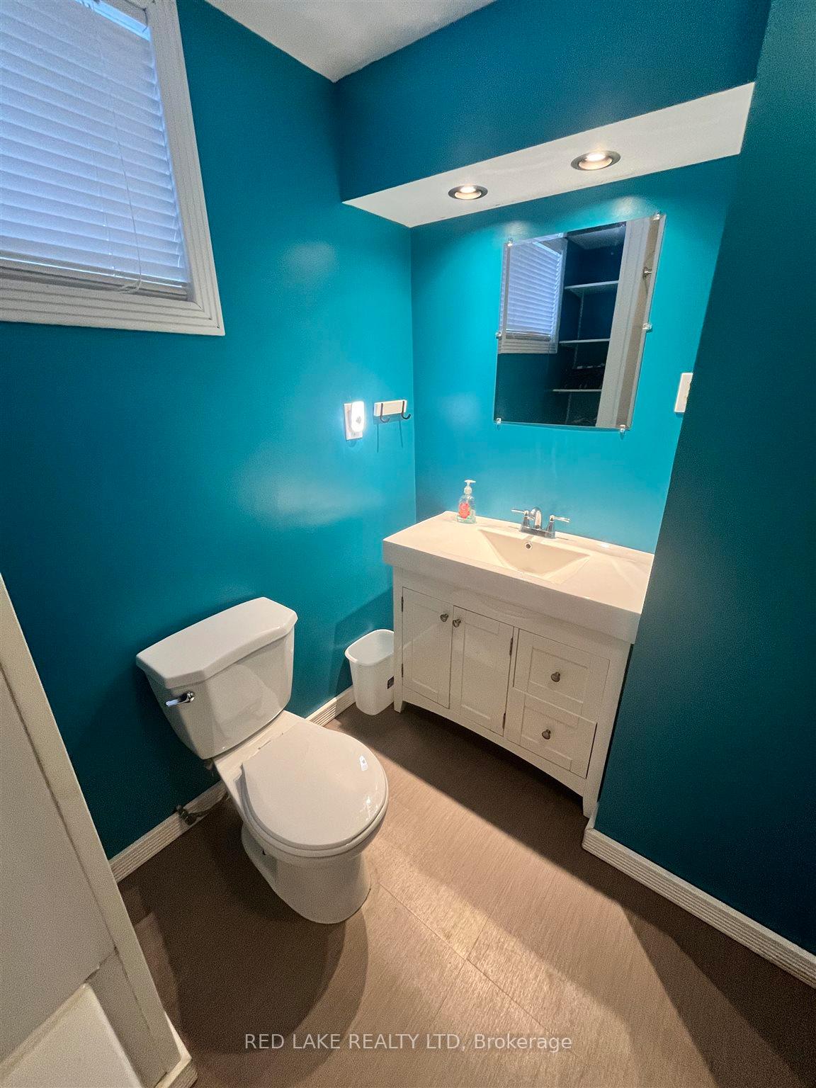Photo 31 of 10 Kenora Road, Red Lake — HOMEH