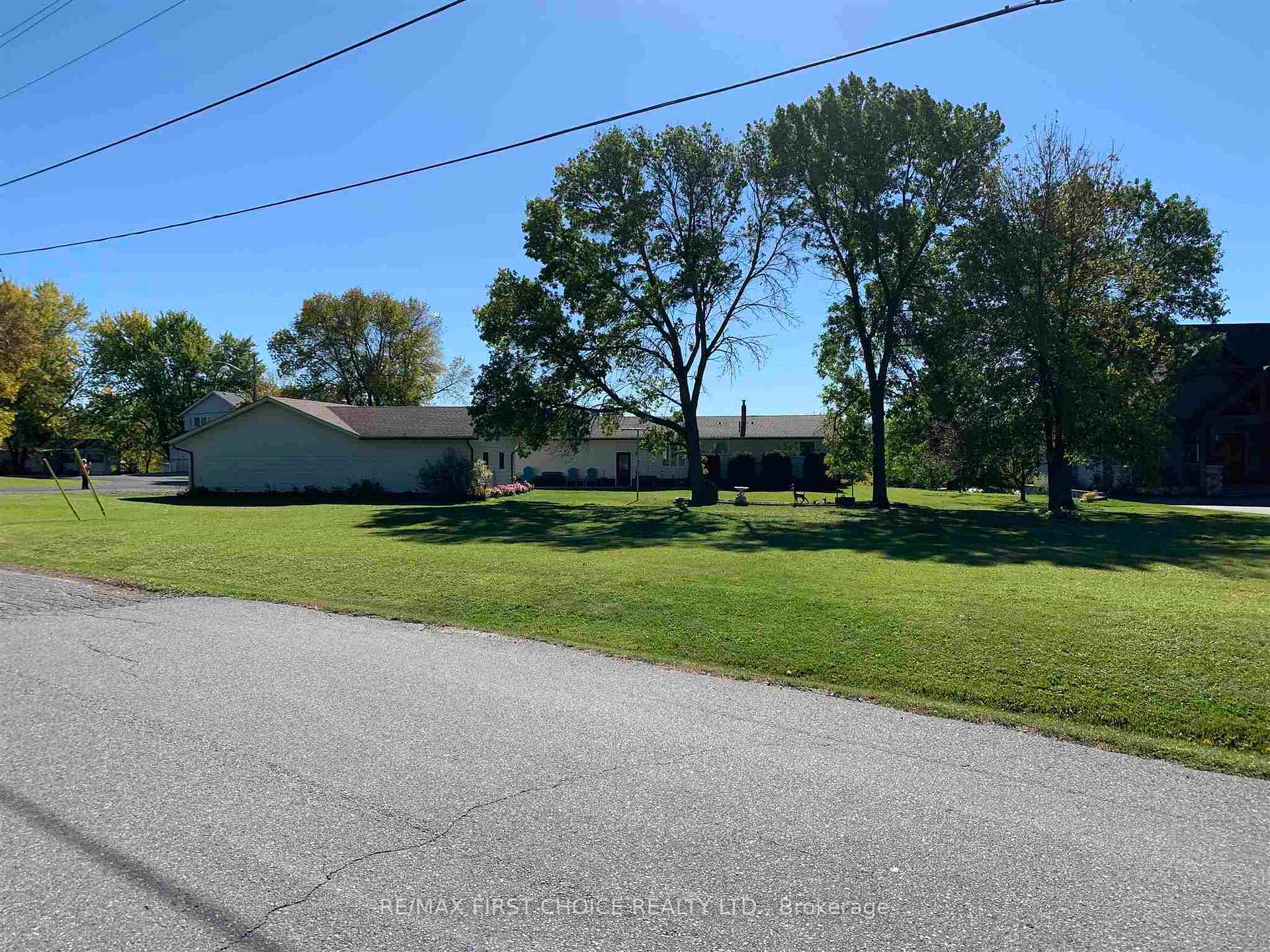 Photo 33 of 57 Strachan Drive, Emo — HOMEH