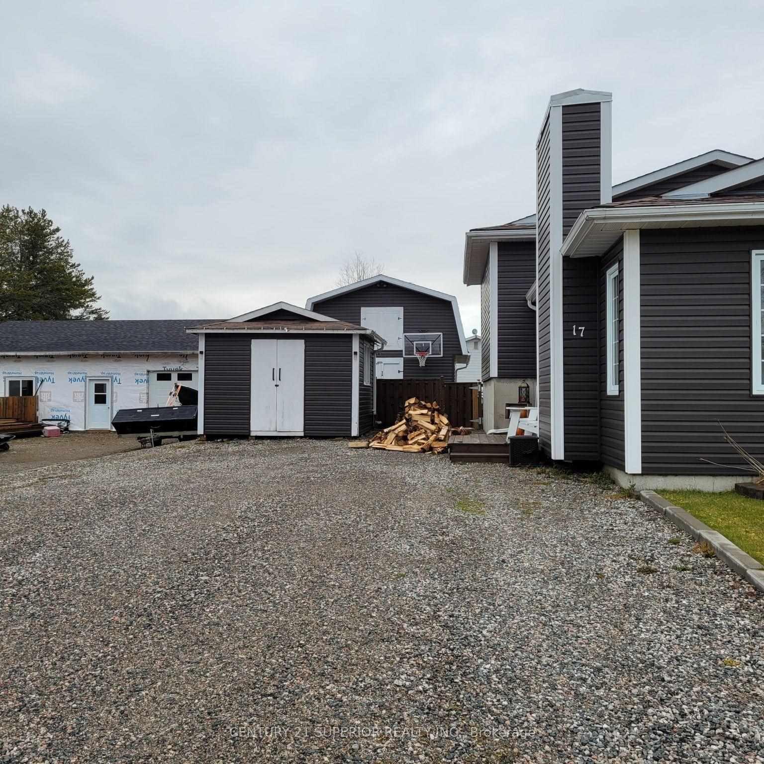 Photo 5 of 17 Bastedo Crescent, Marathon — HOMEH