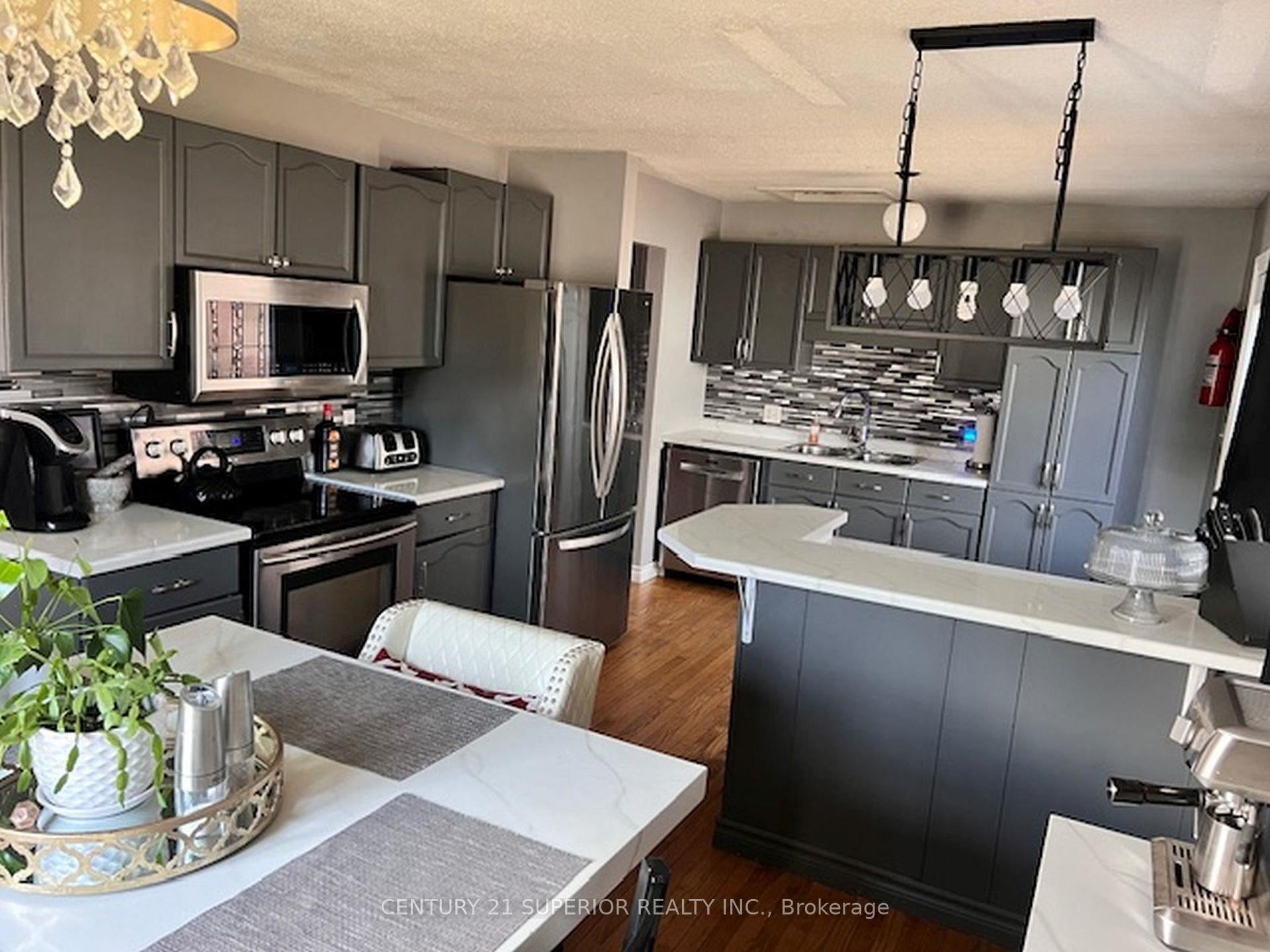 Photo 12 of 17 Bastedo Crescent, Marathon — HOMEH