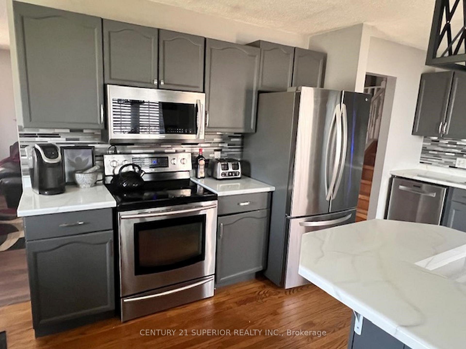 Photo 13 of 17 Bastedo Crescent, Marathon — HOMEH