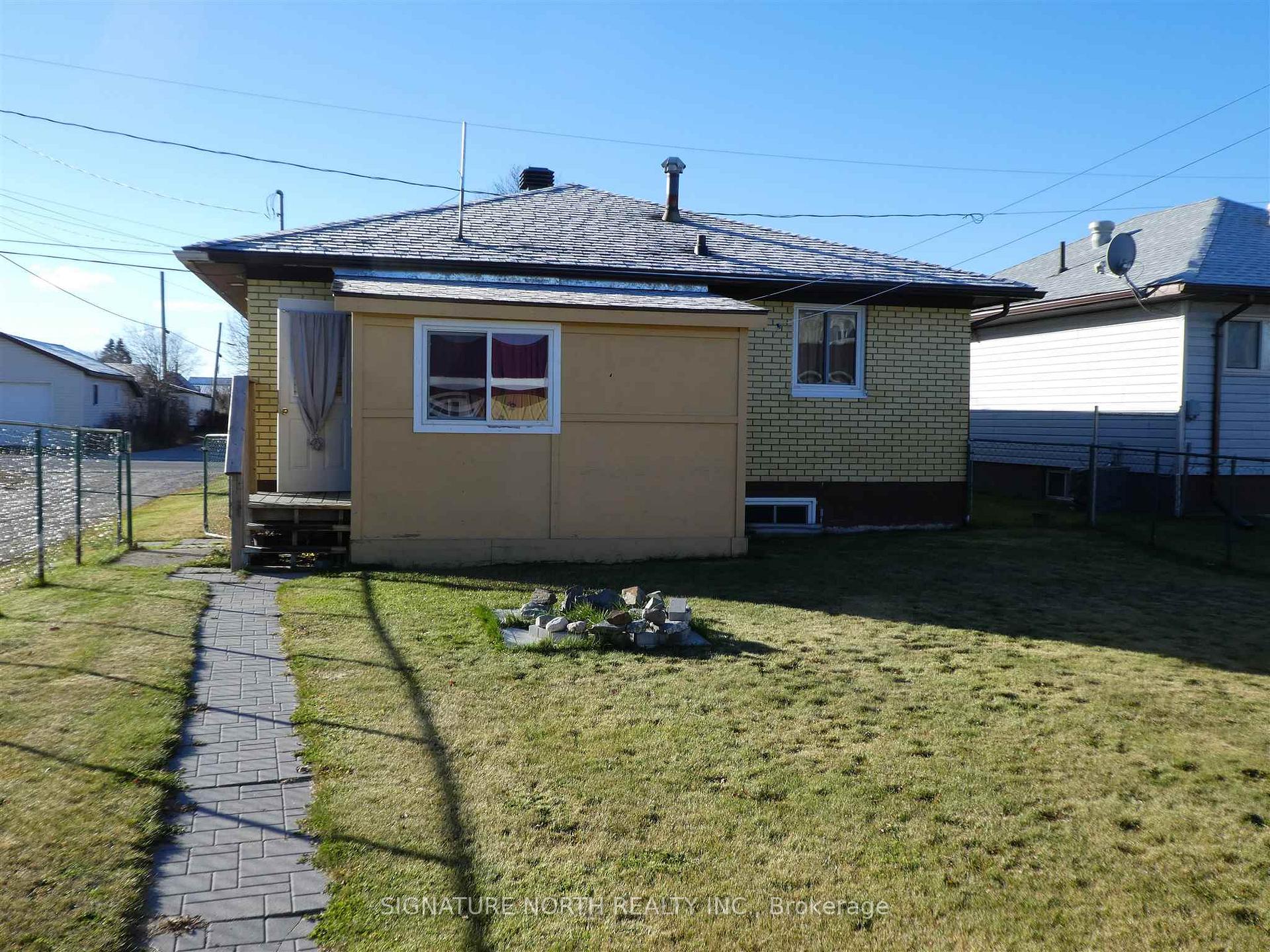 Photo 36 of 106 Barton Ave W, Greenstone — HOMEH