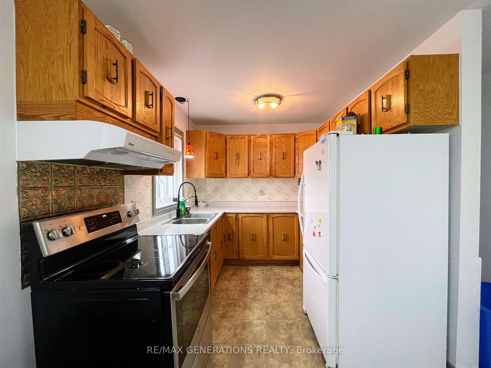 Photo 6 of 36 Moose Drive, Manitouwadge — HOMEH