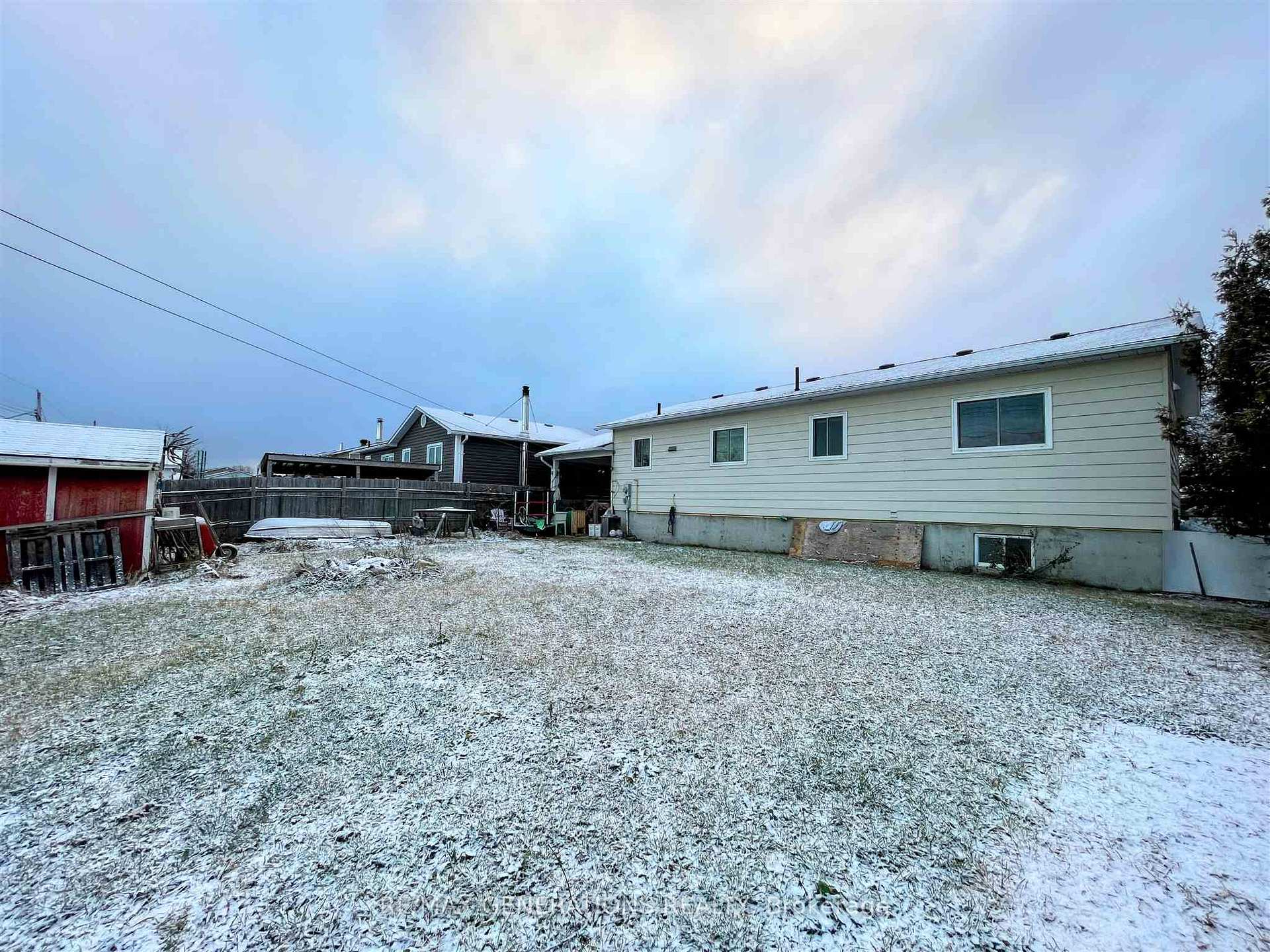 Photo 32 of 36 Moose Drive, Manitouwadge — HOMEH