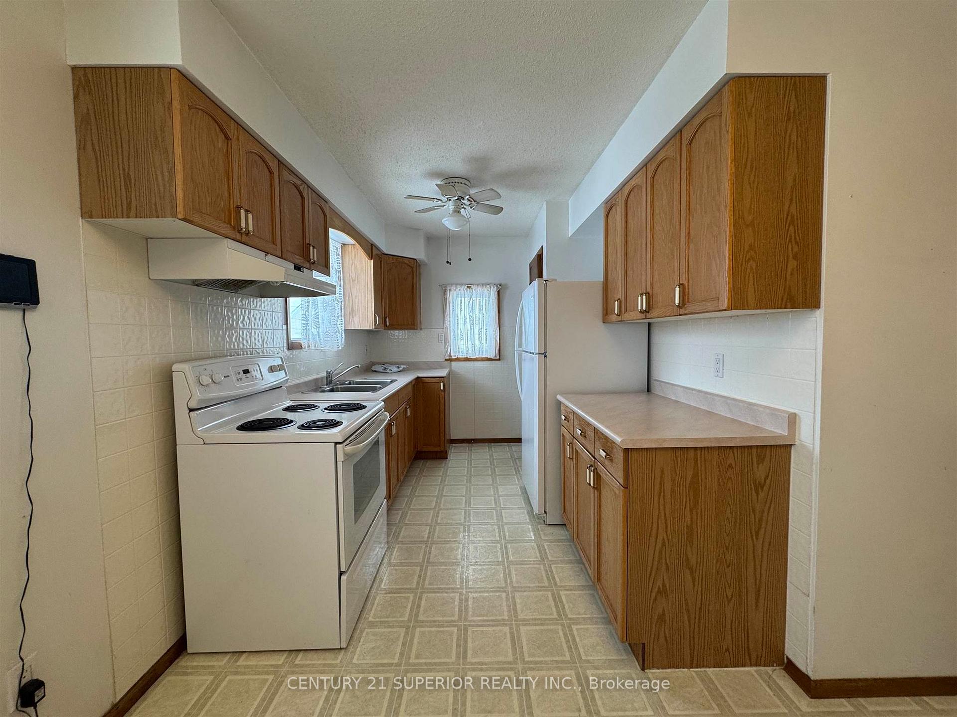 Photo 8 of 29 Lynx Ave, Manitouwadge — HOMEH