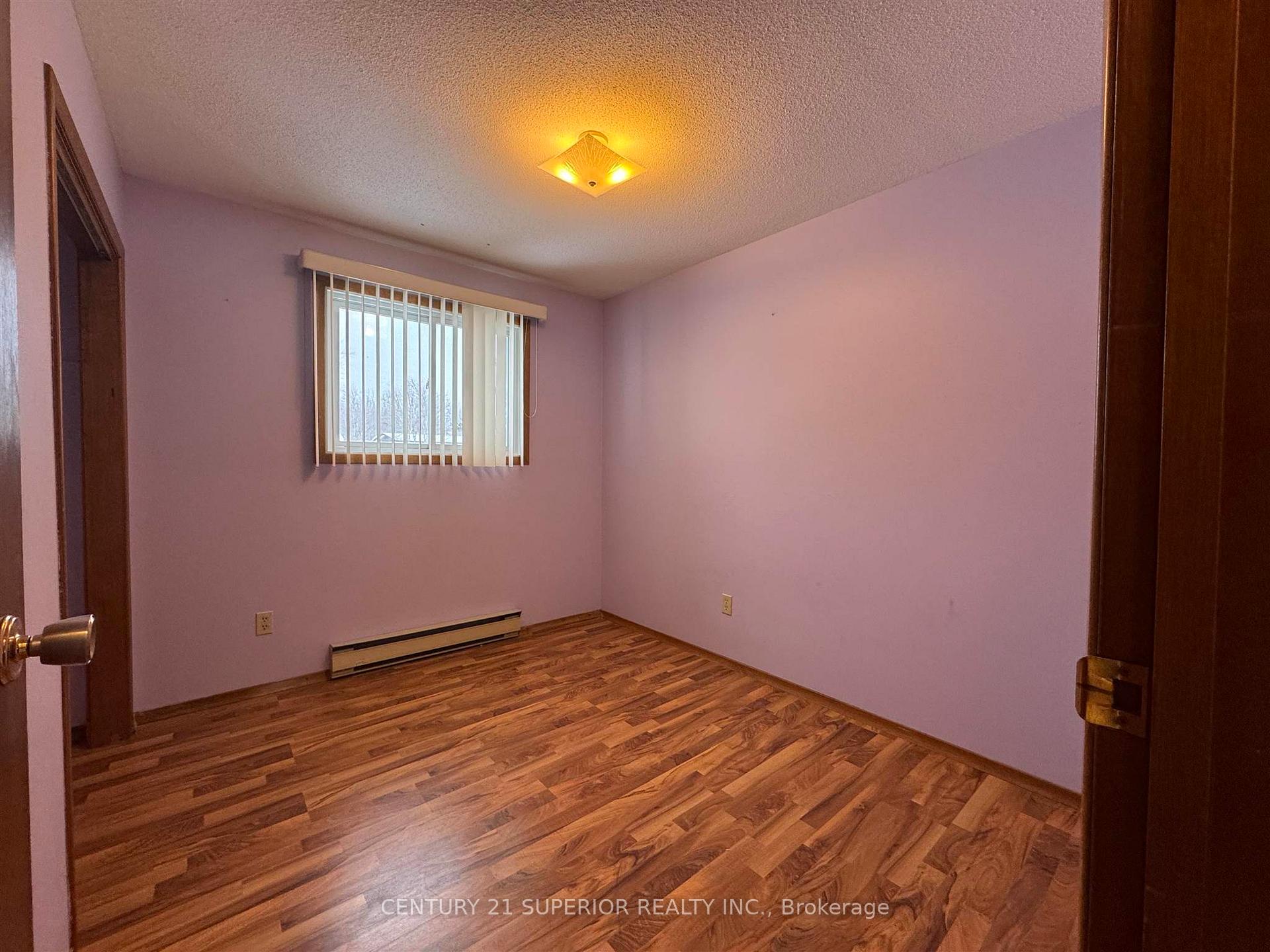 Photo 16 of 29 Lynx Ave, Manitouwadge — HOMEH