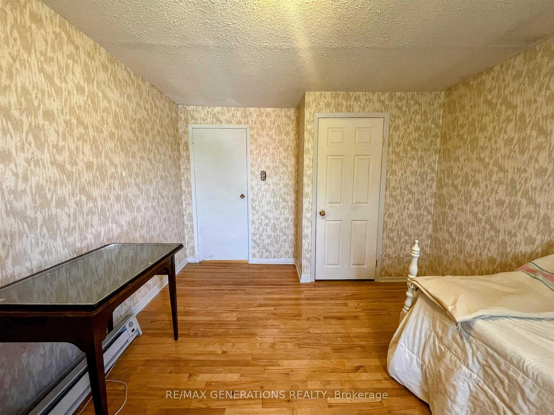 Photo 20 of 18 Ross Avenue, Marathon — HOMEH