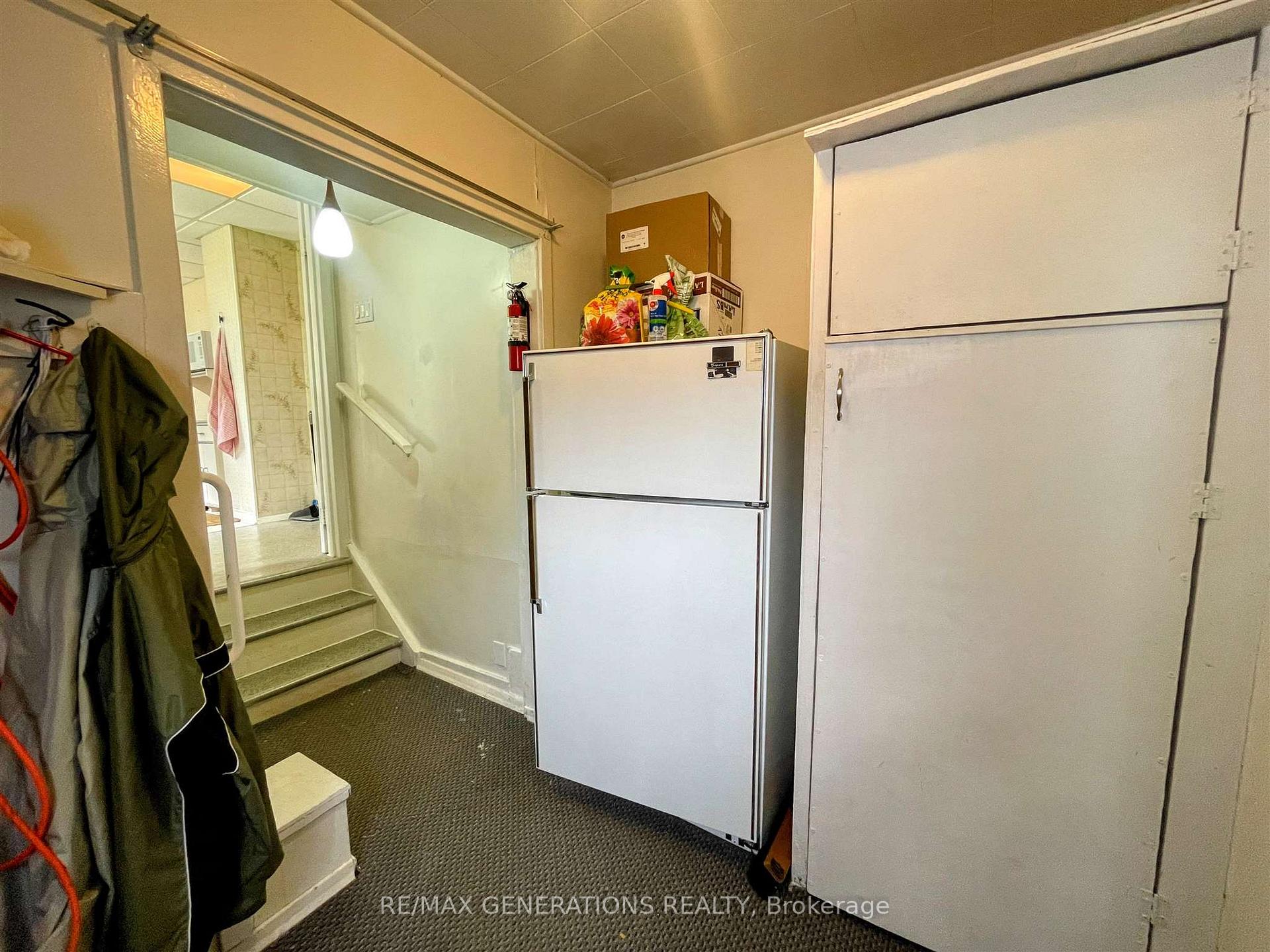 Photo 26 of 18 Ross Avenue, Marathon — HOMEH