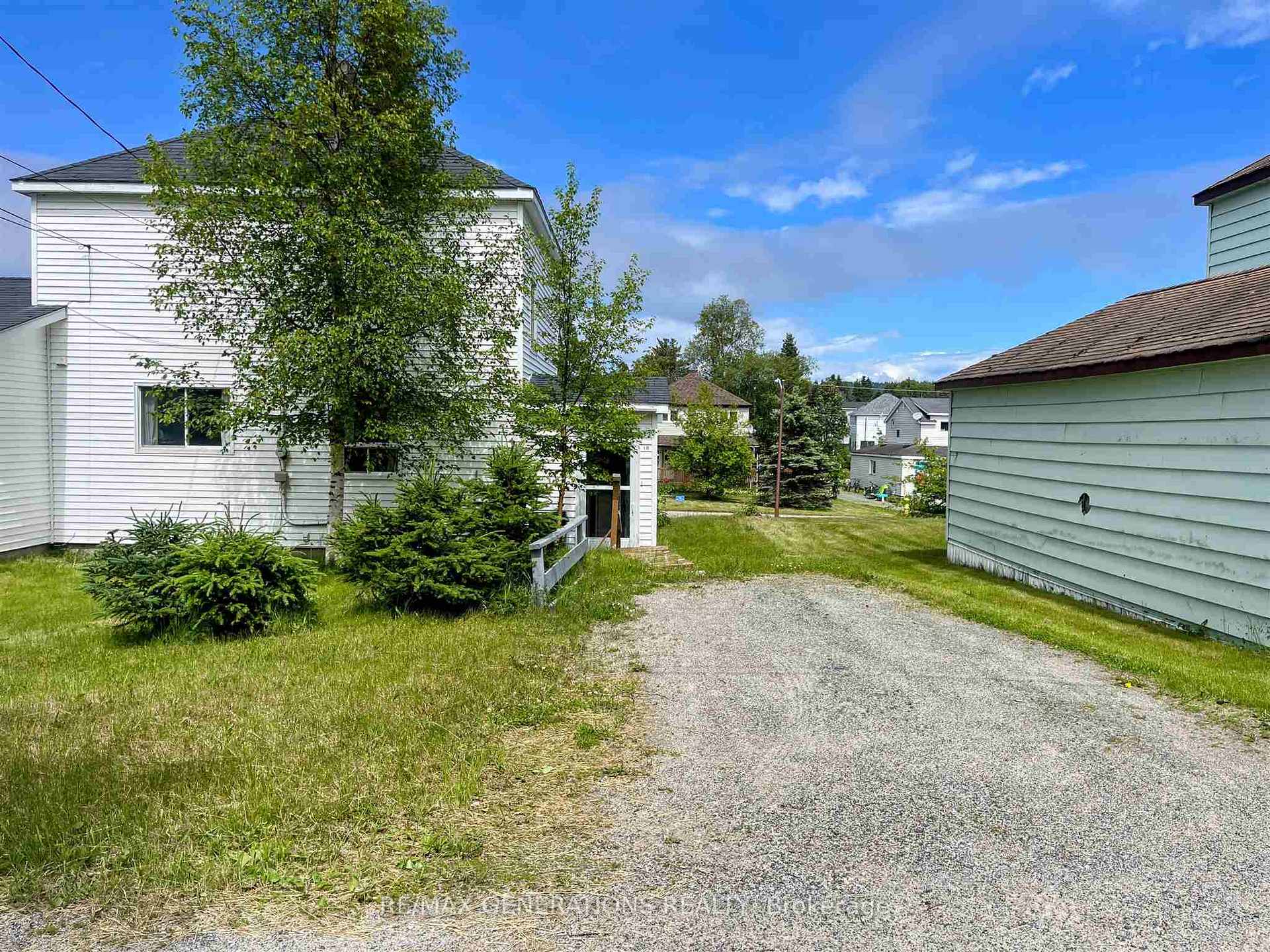 Photo 42 of 18 Ross Avenue, Marathon — HOMEH