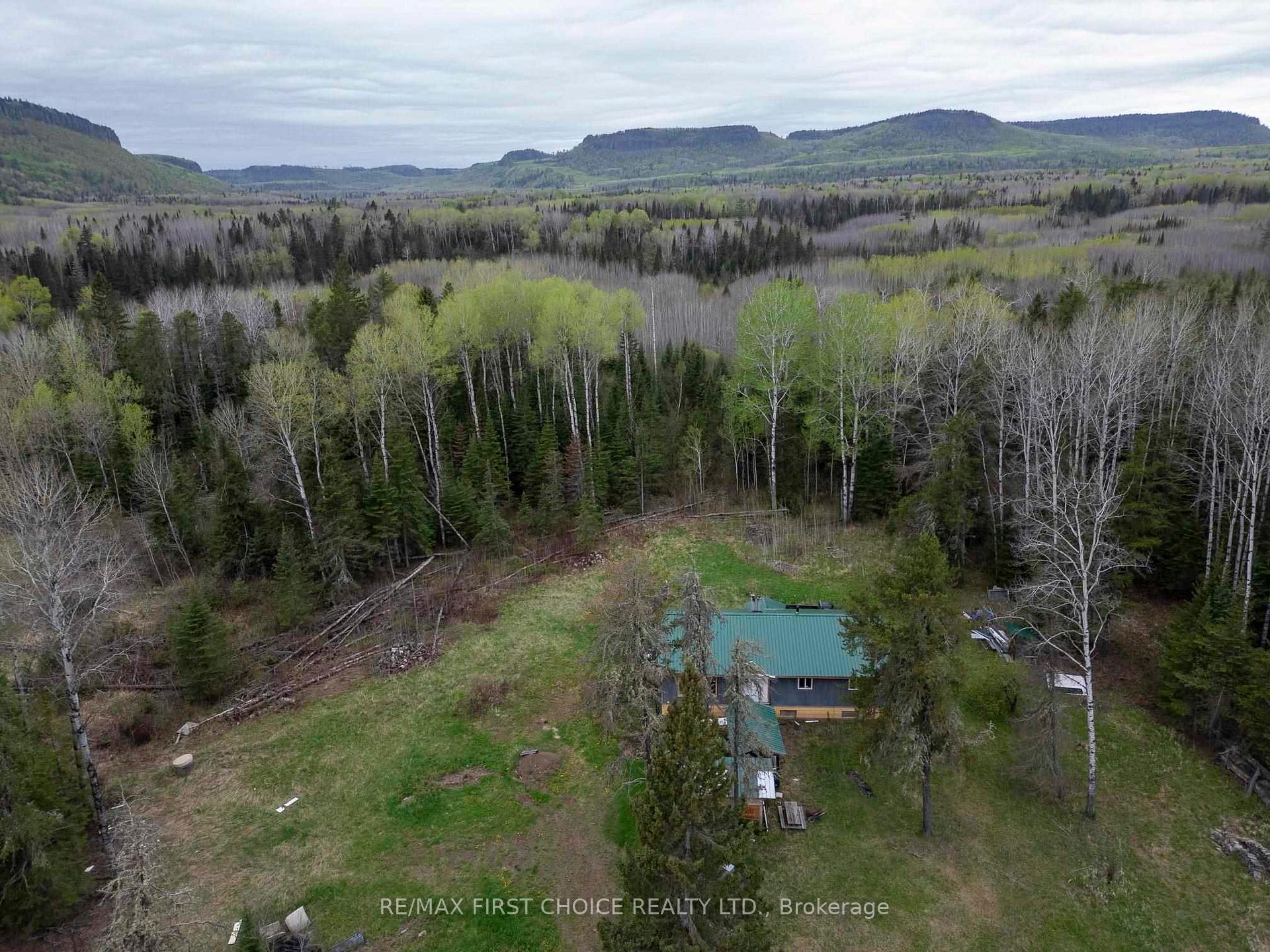 Photo 1 of 2527 Pardee Road, Neebing, Pardee — HOMEH