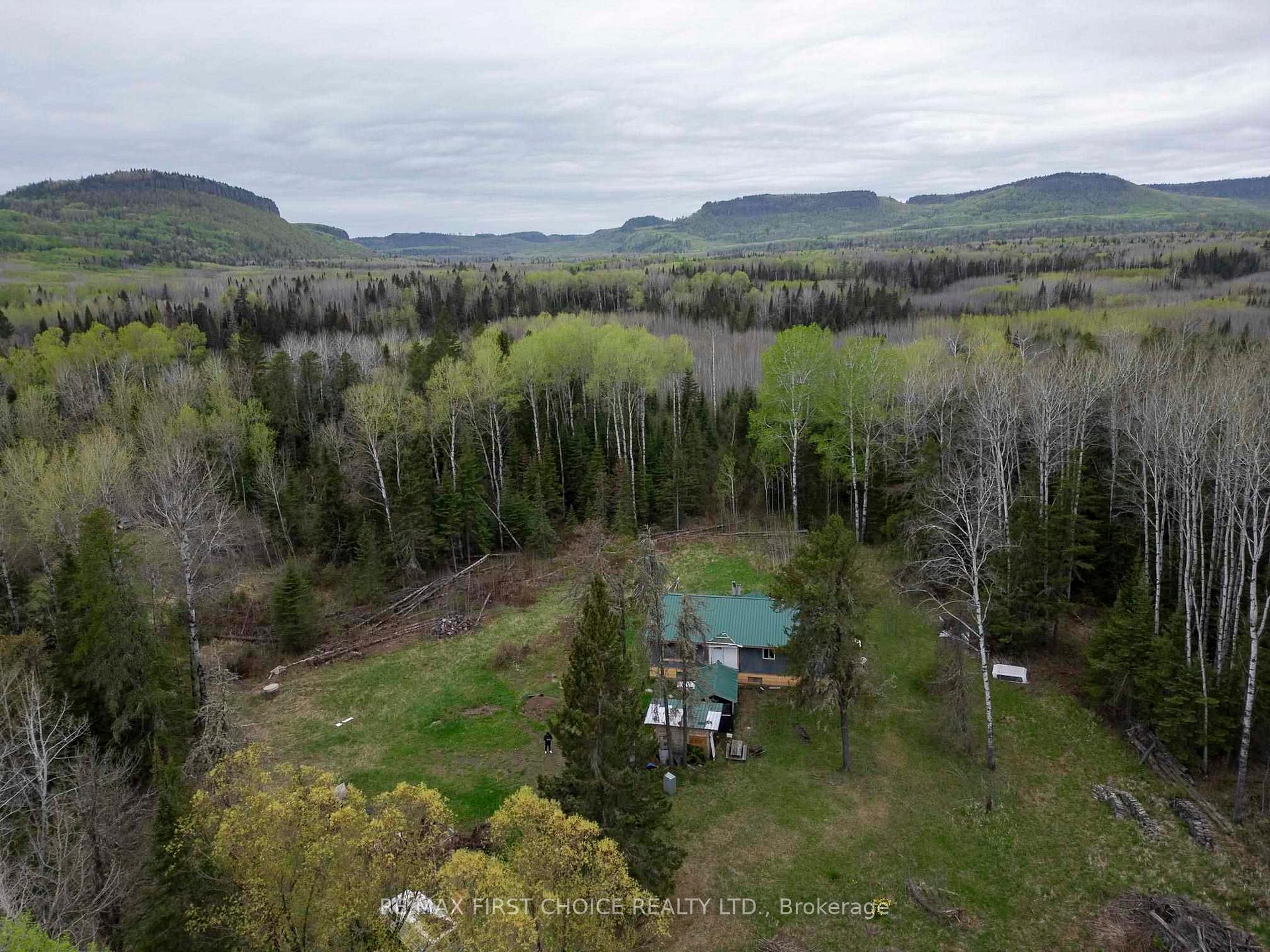 Photo 44 of 2527 Pardee Road, Neebing, Pardee — HOMEH