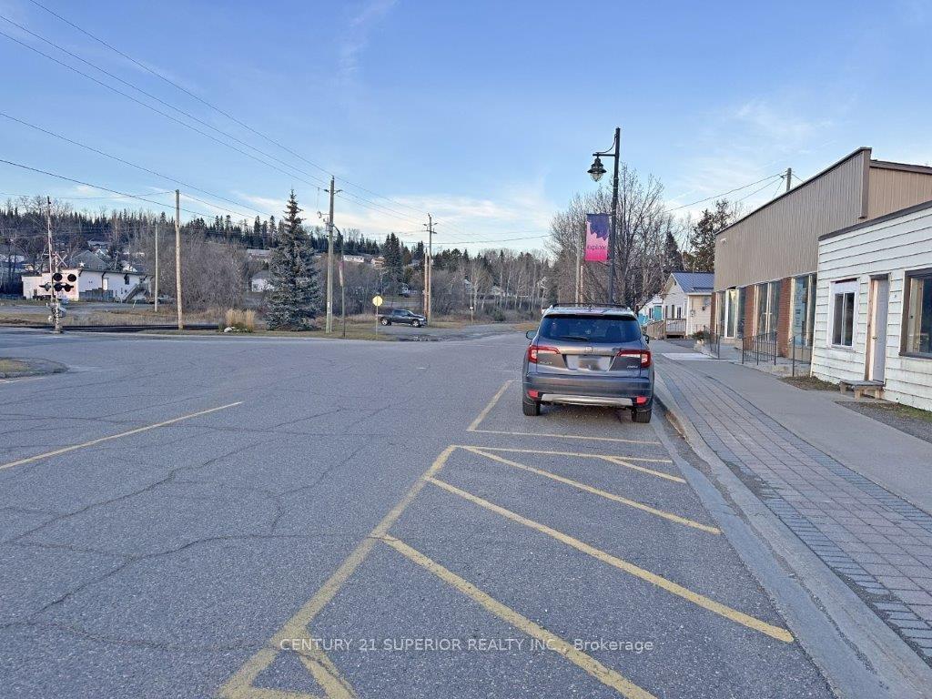 Photo 21 of 12 Front Street, Nipigon — HOMEH