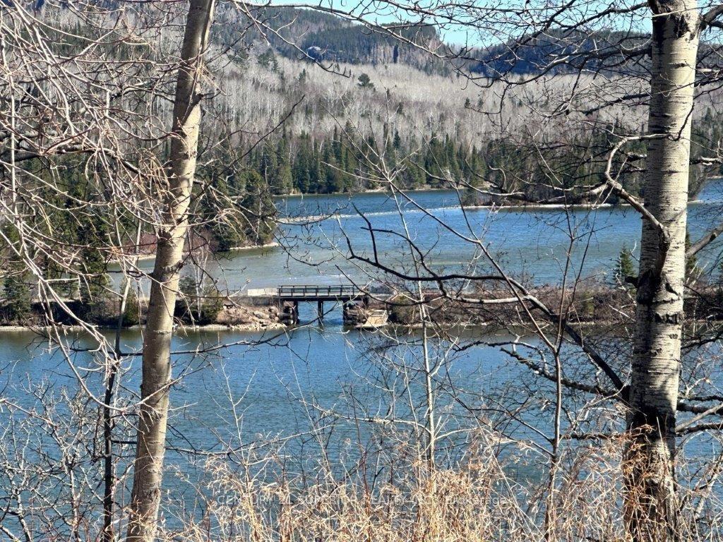Photo 23 of 12 Front Street, Nipigon — HOMEH