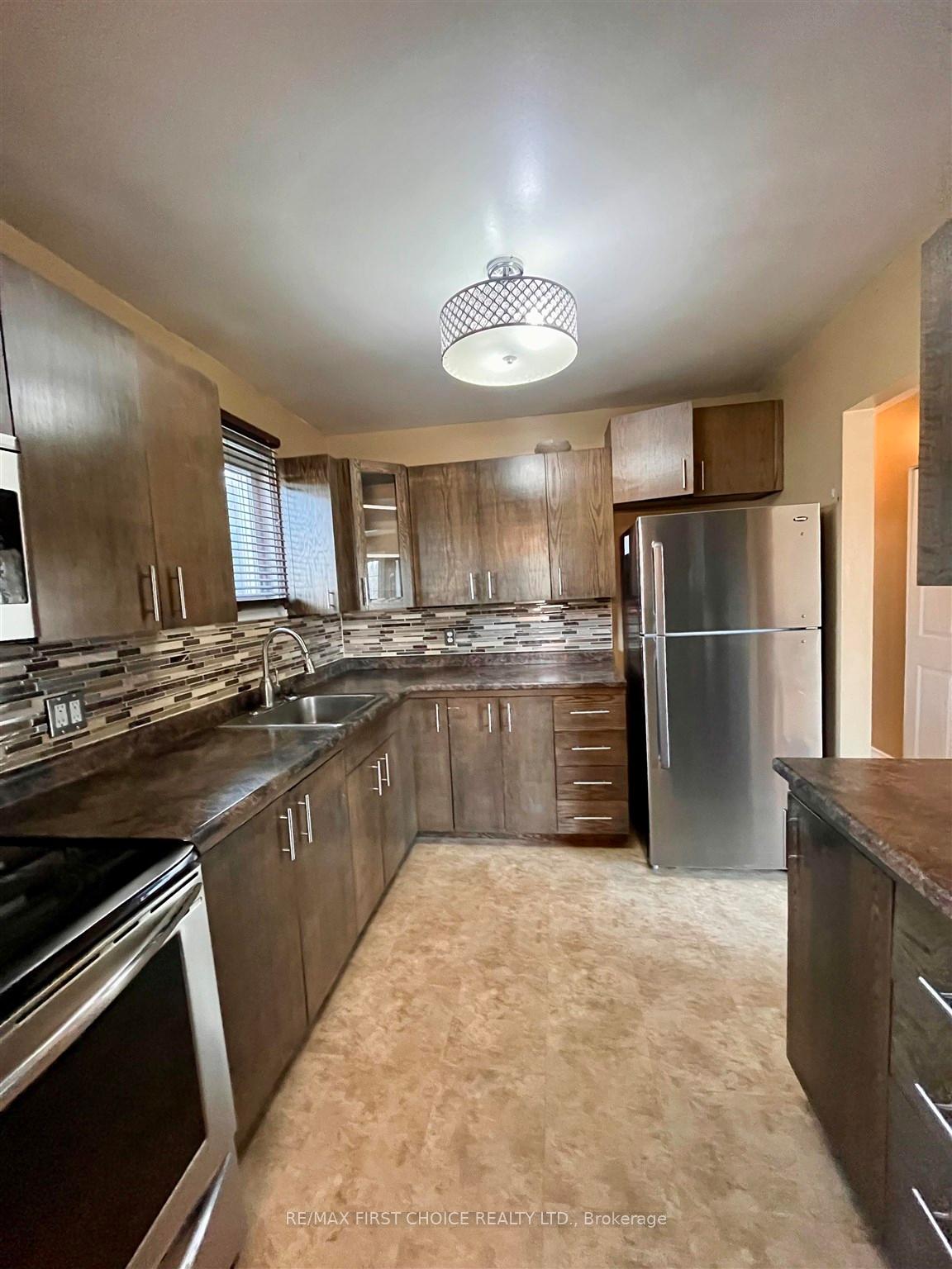 Photo 16 of 417 Aspen Drive, Greenstone — HOMEH