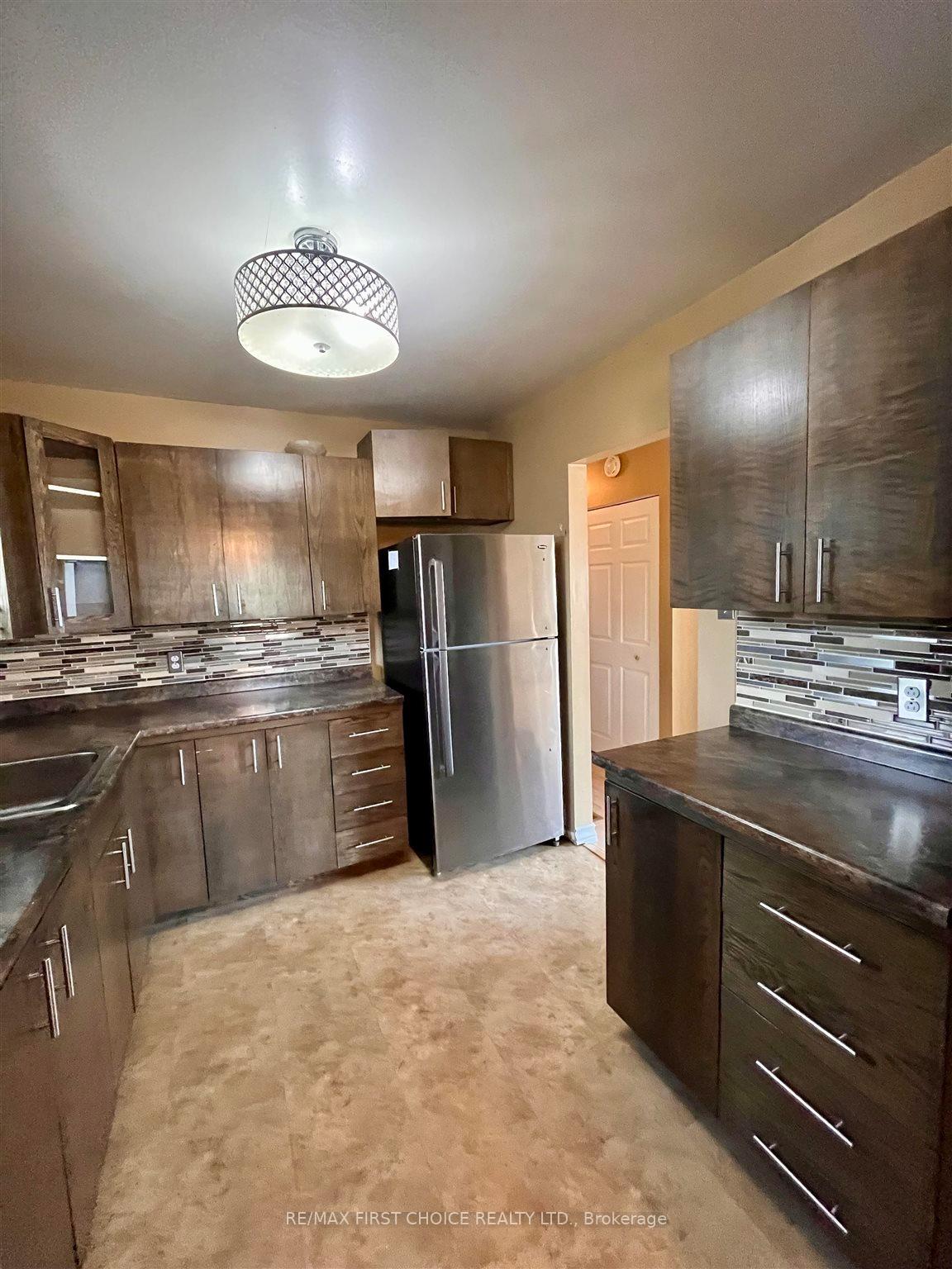 Photo 17 of 417 Aspen Drive, Greenstone — HOMEH