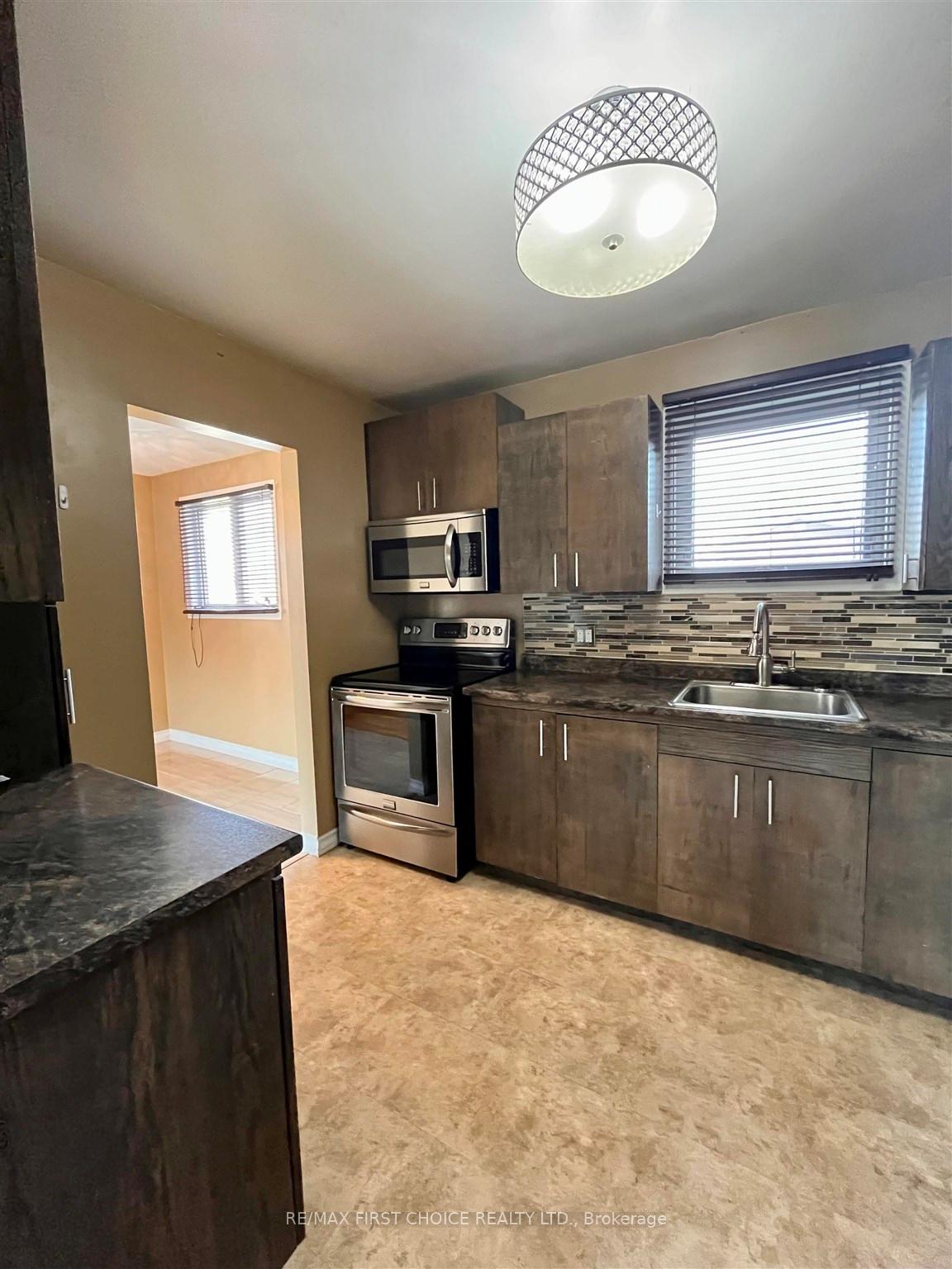 Photo 18 of 417 Aspen Drive, Greenstone — HOMEH