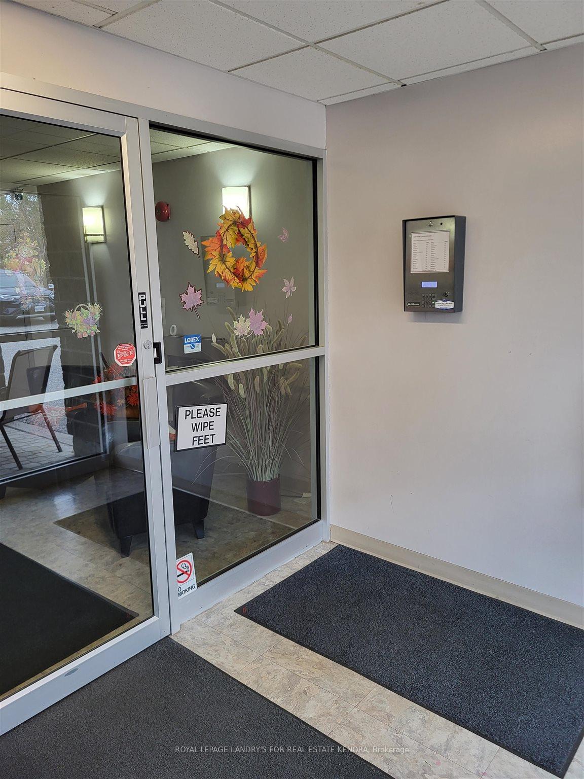 Photo 5 of Unit 210, 471 Lakeview Drive, Kenora, Norman — HOMEH